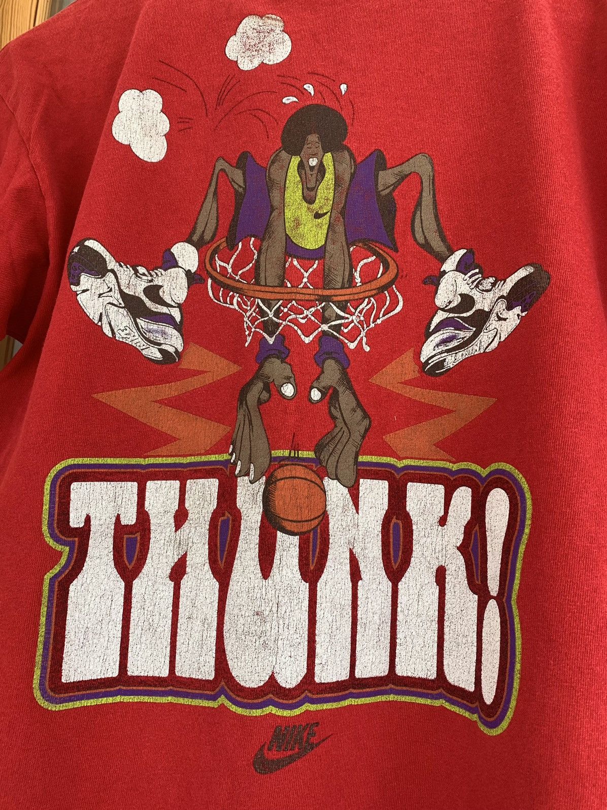 Vintage Nike Vintage 90s KEEP ON DUNKING T-Shirt Size S Size US S / EU 44-46 / 1 - 6 Thumbnail