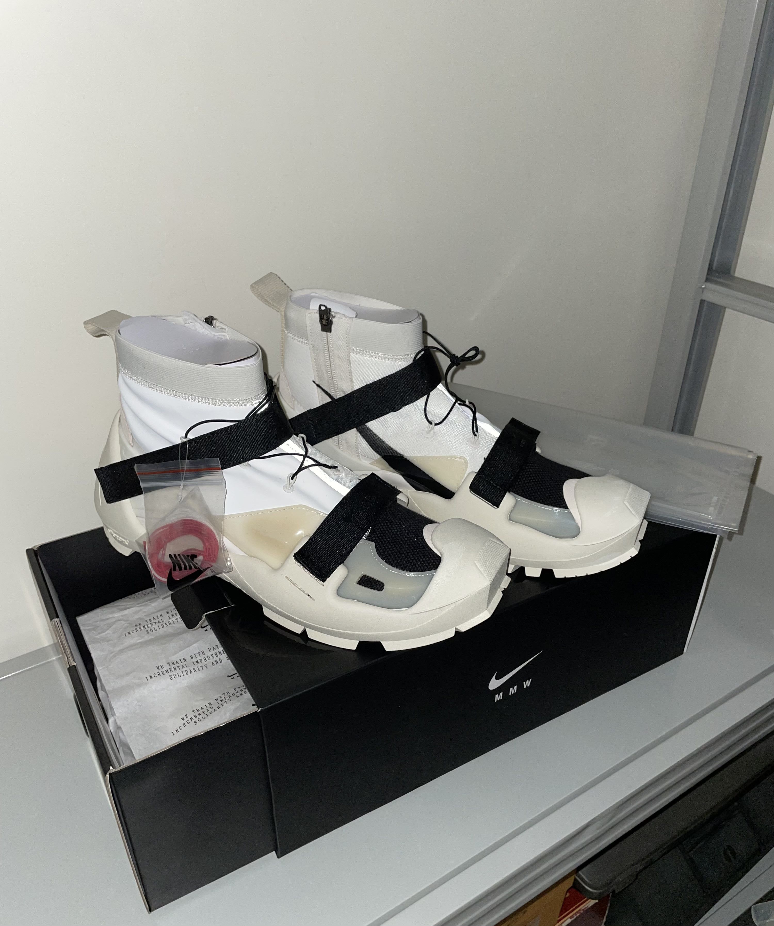 MMW × Nike [Brand new] Nike x MMW Free TR 3 SP Ivory/ Sail Black Size US 10 / EU 43 - 3 Thumbnail