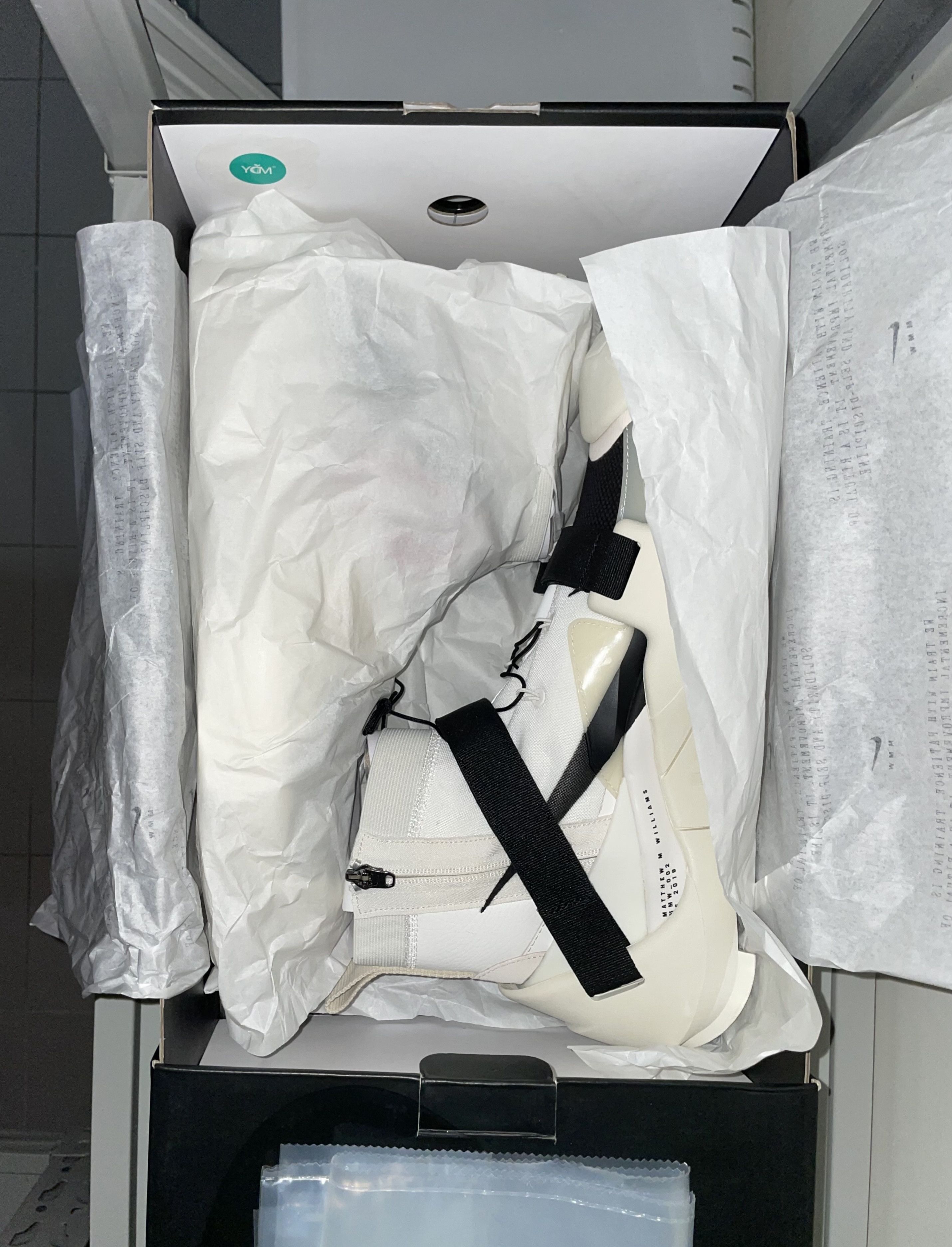 MMW × Nike [Brand new] Nike x MMW Free TR 3 SP Ivory/ Sail Black Size US 10 / EU 43 - 2 Thumbnail