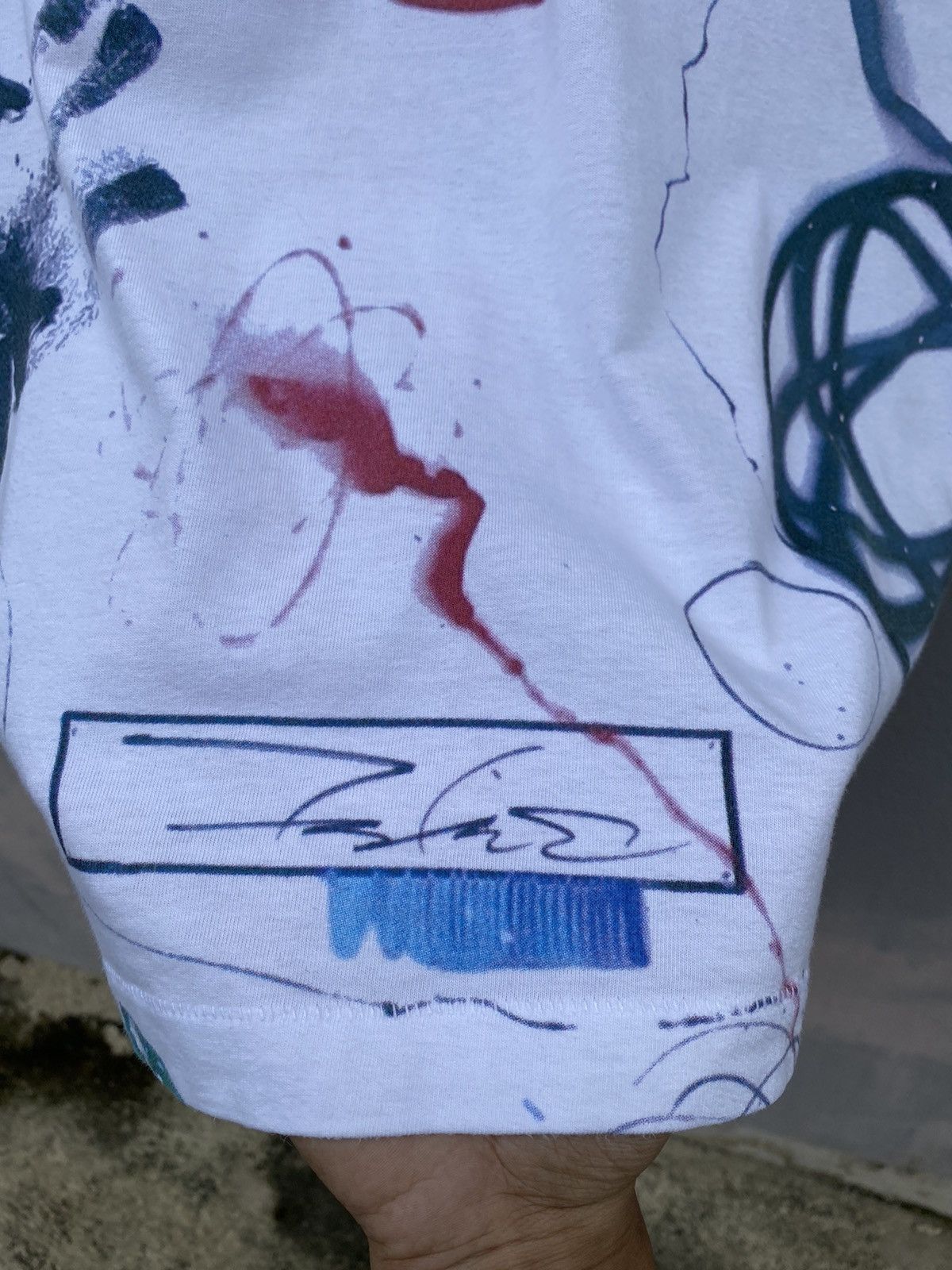 Designer × Futura × Japanese Brand SS2017 uniqlo x futura laboratories atoms graffiti tee Size US L / EU 52-54 / 3 - 5 Thumbnail