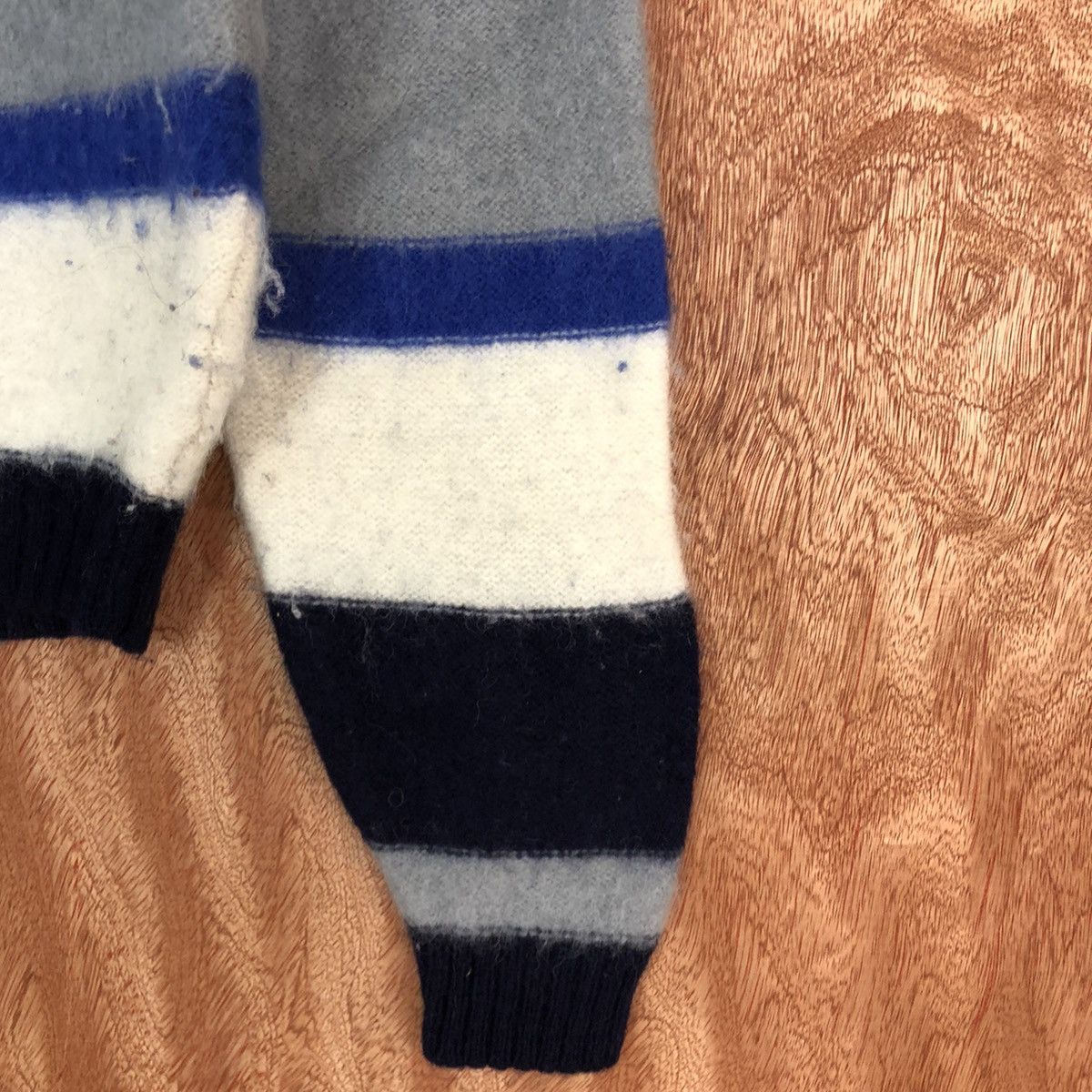 Vintage OP stripe Mohair shaggy knitwear Sweatshirt #H303 Size US L / EU 52-54 / 3 - 4 Thumbnail