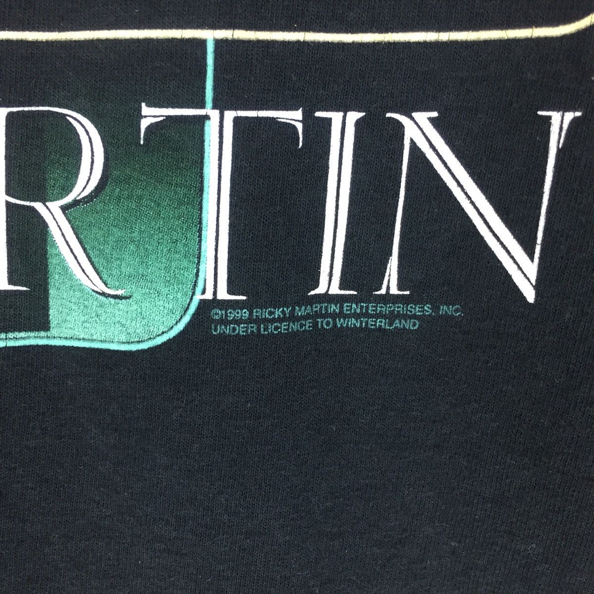 Band Tees Ricky Martin 1999 Size US M / EU 48-50 / 2 - 3 Thumbnail