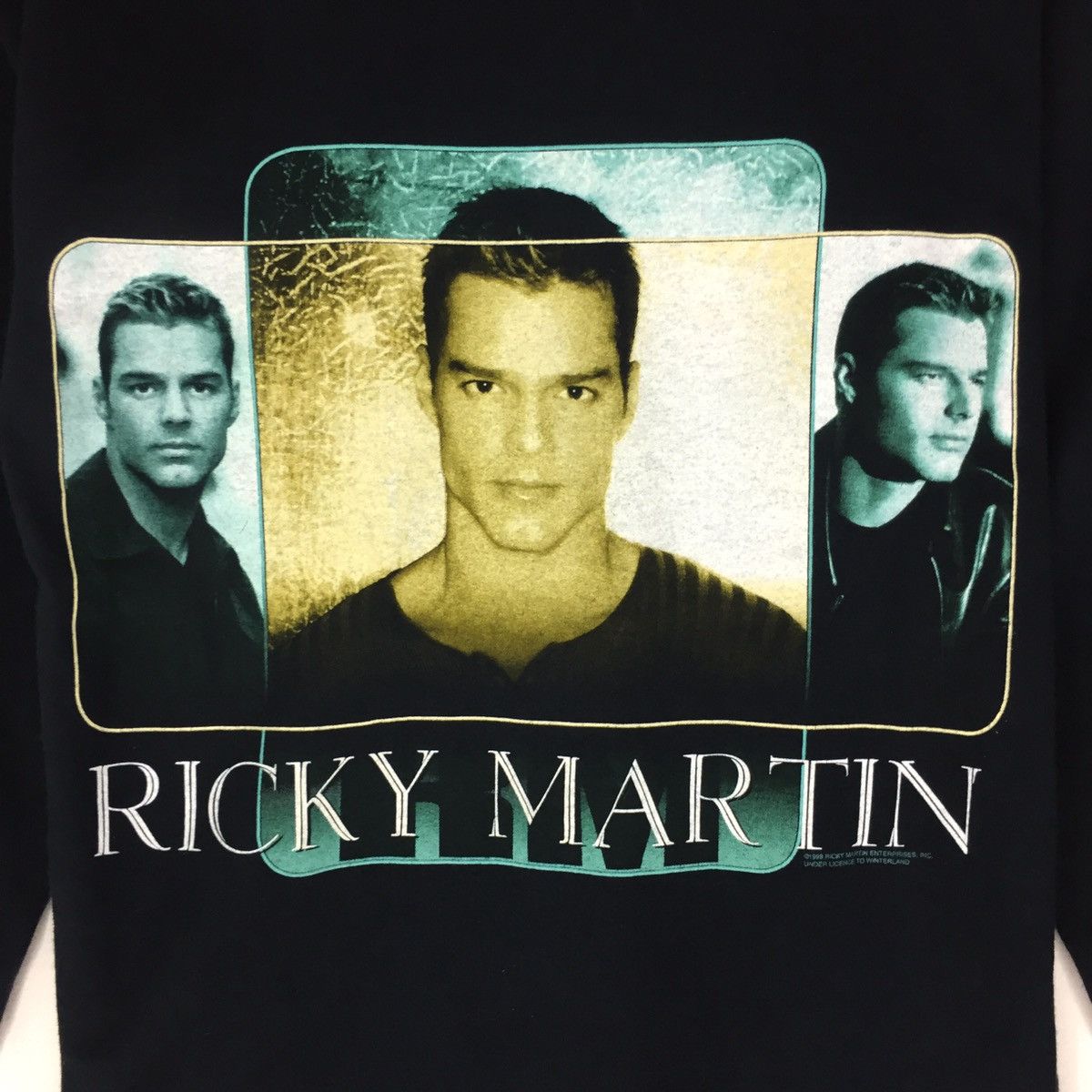 Band Tees Ricky Martin 1999 Size US M / EU 48-50 / 2 - 2 Thumbnail