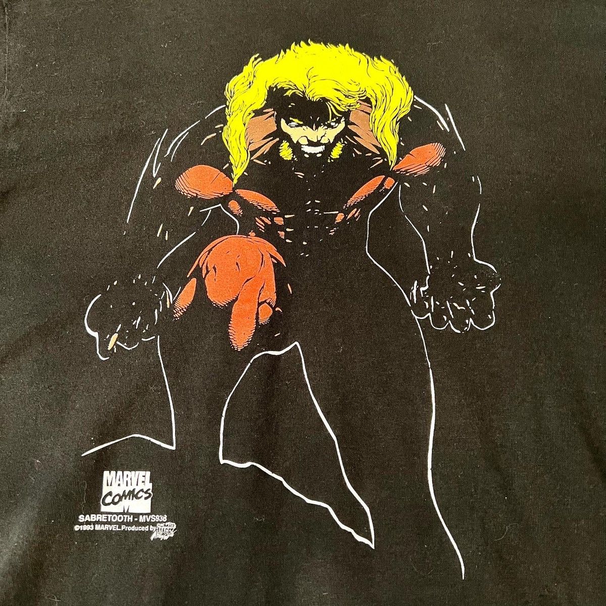 Vintage Vintage 90s Marvel Comic Images Sabretooth Tee Shirt Size US M / EU 48-50 / 2 - 2 Thumbnail
