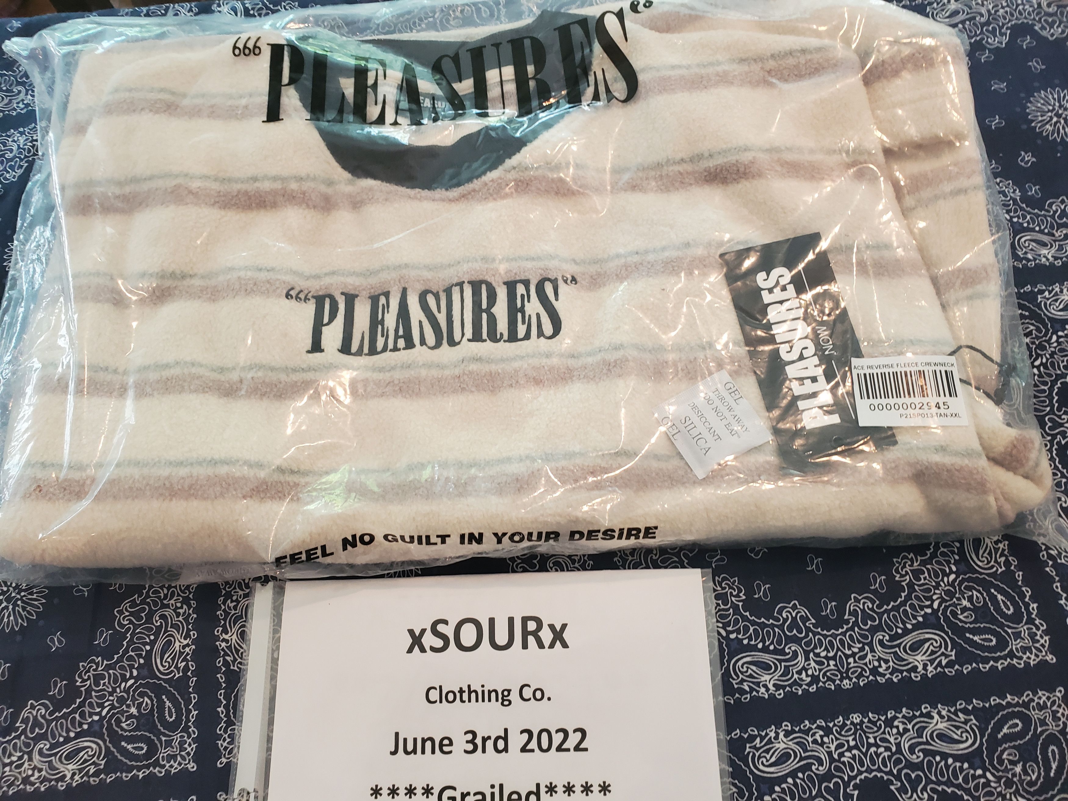 Pleasures PLEASURES Ace Reverse Fleece Crewneck Tan Size US XXL / EU 58 / 5 - 4 Thumbnail