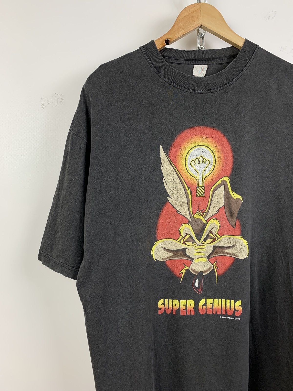 Cartoon Network 1997 Vintage Wile E Coyote Super Genius Warner Bros Faded Size US XL / EU 56 / 4 - 3 Thumbnail