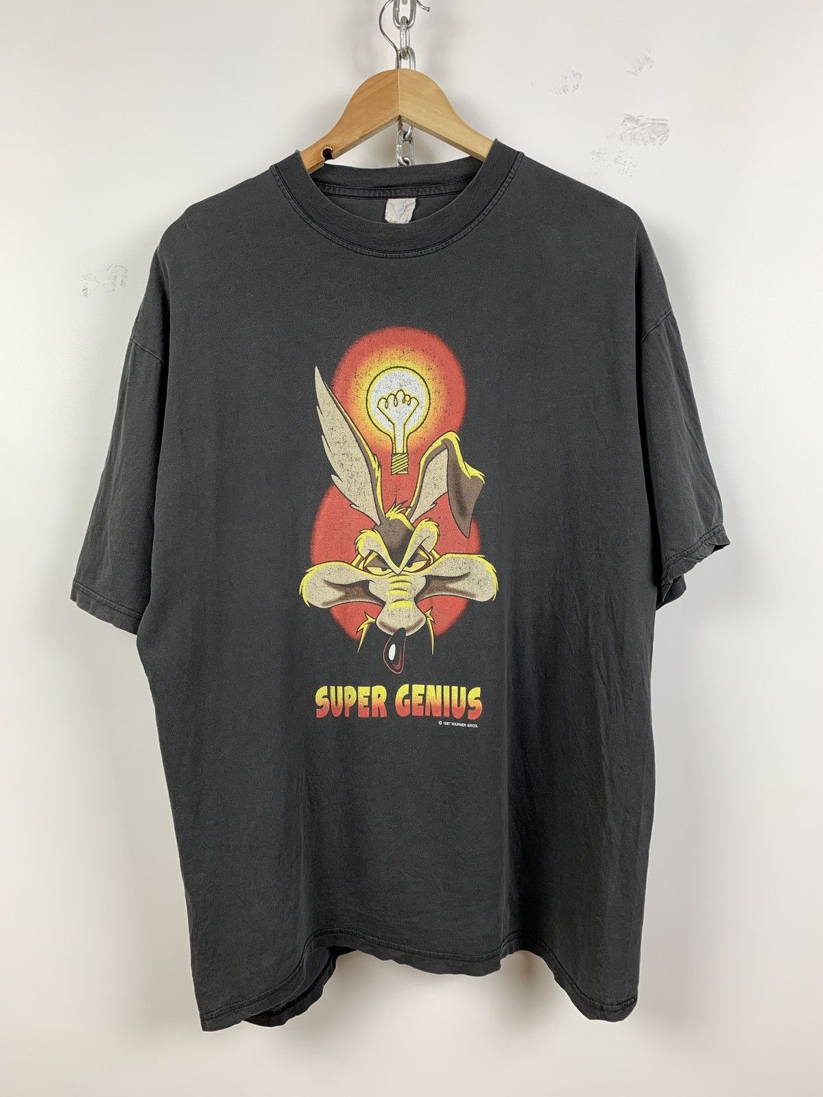 Cartoon Network 1997 Vintage Wile E Coyote Super Genius Warner Bros Faded Size US XL / EU 56 / 4 - 1 Thumbnail