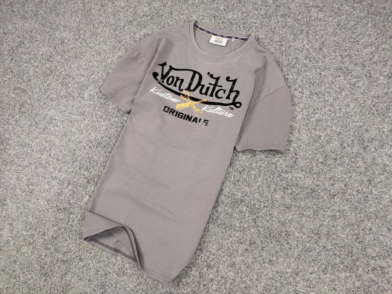 Von Dutch Vintage 90's Von Dutch T-Shirt Grey Big logo Originals Tee Size US XL / EU 56 / 4 - 3 Thumbnail