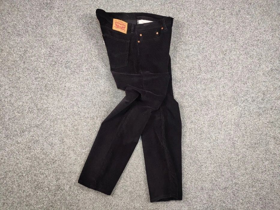 Levi's Vintage Levi’s 514 Black Corduroy Pants Trousers Velvet USA Size US 34 / EU 50 - 8 Thumbnail