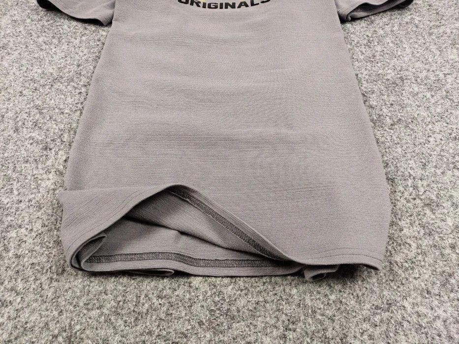 Japanese Brand × Vintage × Von Dutch Vintage 90's Von Dutch T-Shirt Grey Big logo Originals Tee Size US XL / EU 56 / 4 - 5 Thumbnail