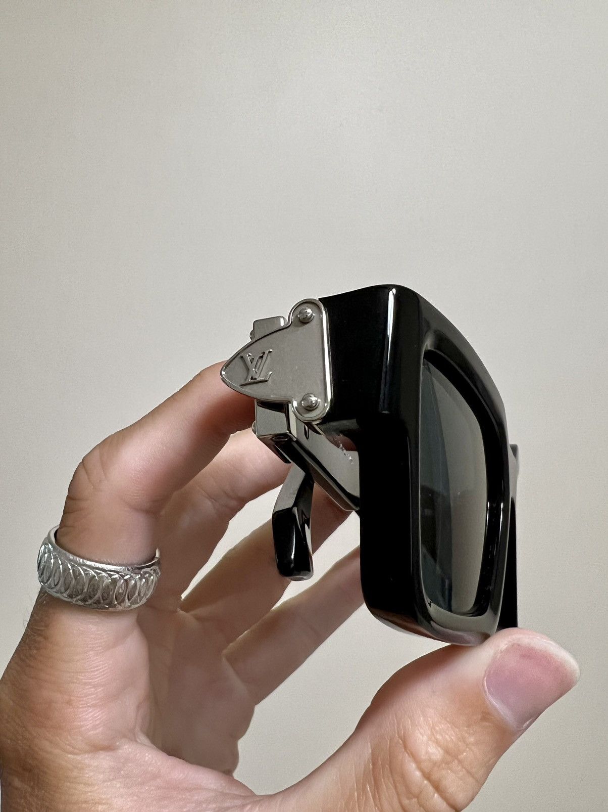 Louis Vuitton Louis Vuitton MILLIONAIRE MATCH VIRGIL SUNGLASSES Size ONE SIZE - 9 Thumbnail