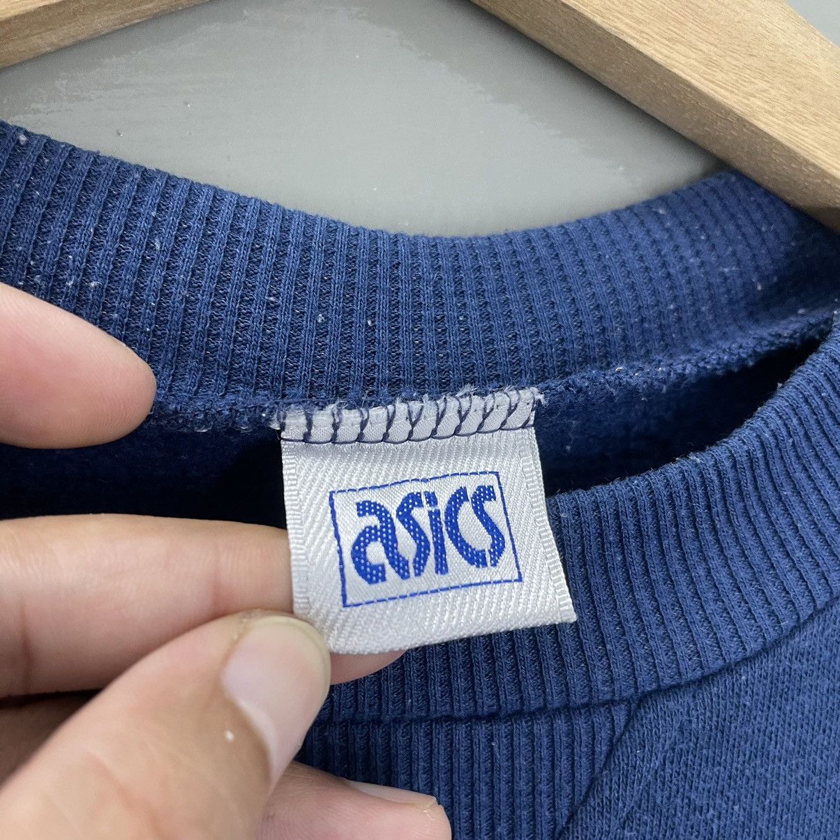 Asics Vintage 90’s Asics Sports Crewneck Sweatshirt Size M Size US M / EU 48-50 / 2 - 8 Thumbnail