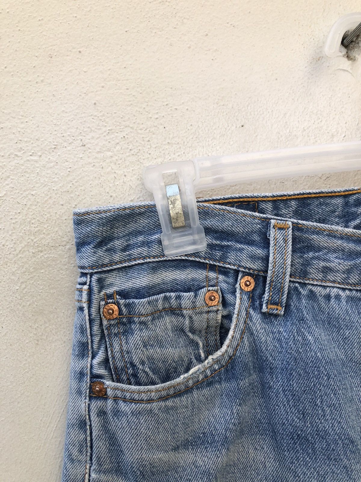 Levi's Vintage 1996 Levi’s 501 Jeans Distressed Ageing Denim Size US 30 / EU 46 - 4 Thumbnail