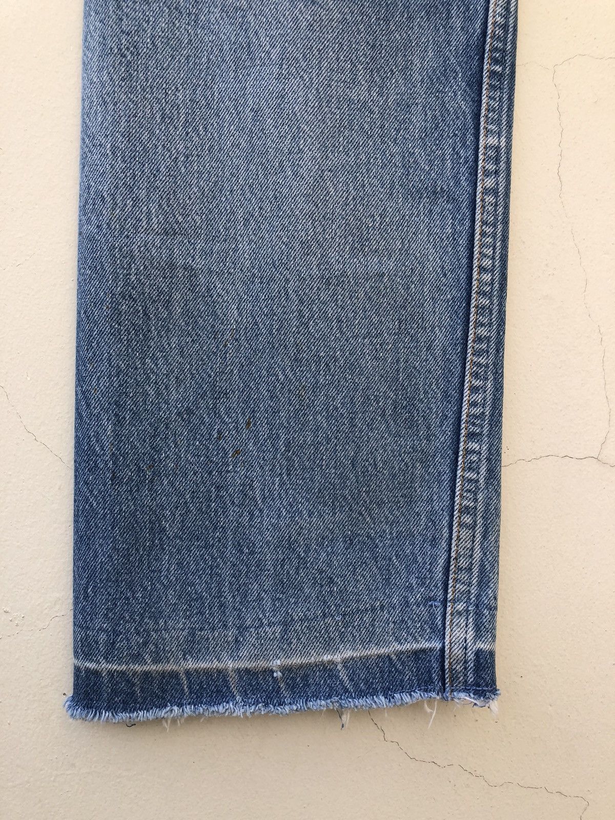 Levi's Vintage 1996 Levi’s 501 Jeans Distressed Ageing Denim Size US 30 / EU 46 - 15 Thumbnail