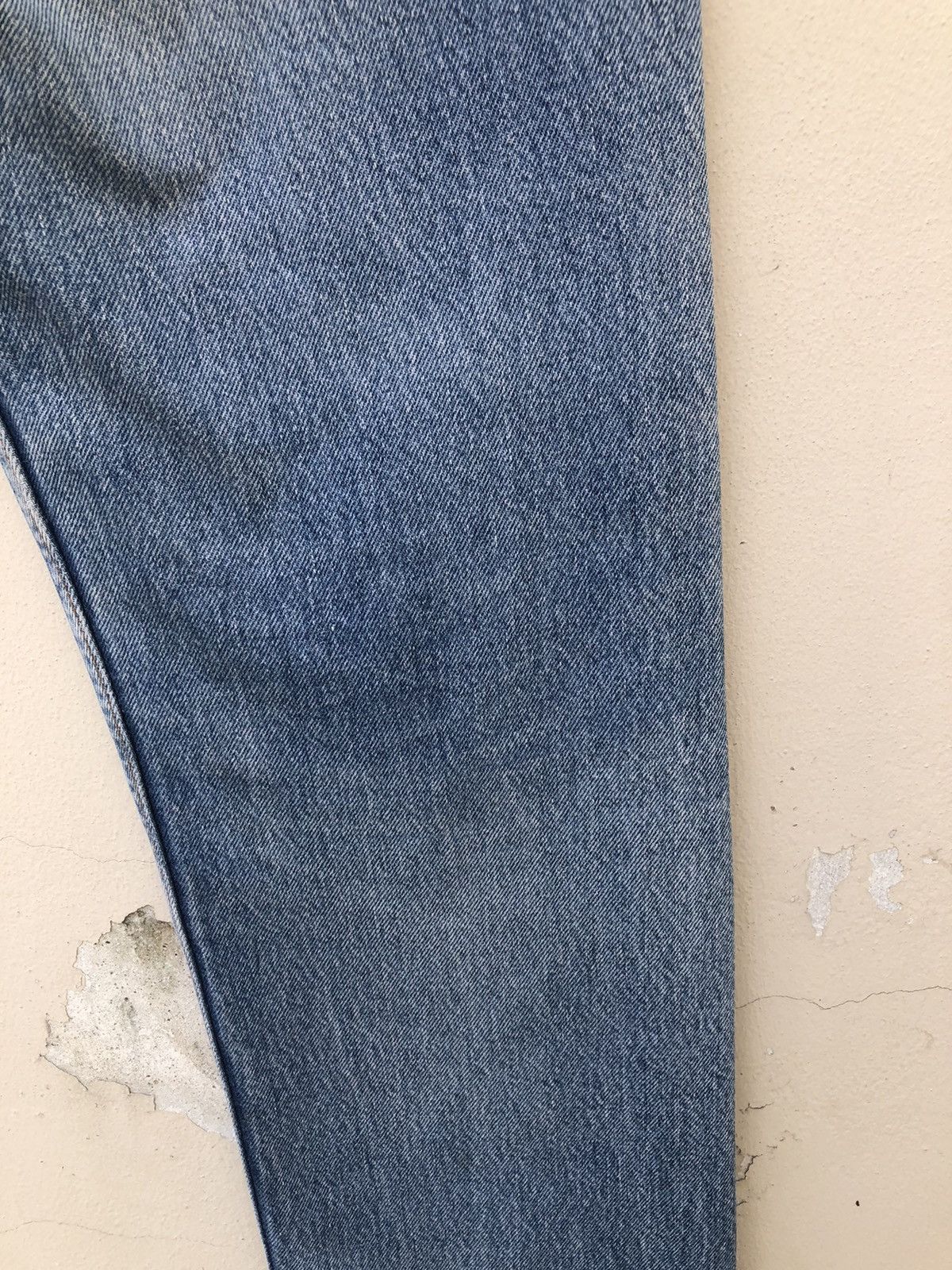 Levi's Vintage 1996 Levi’s 501 Jeans Distressed Ageing Denim Size US 30 / EU 46 - 19 Thumbnail
