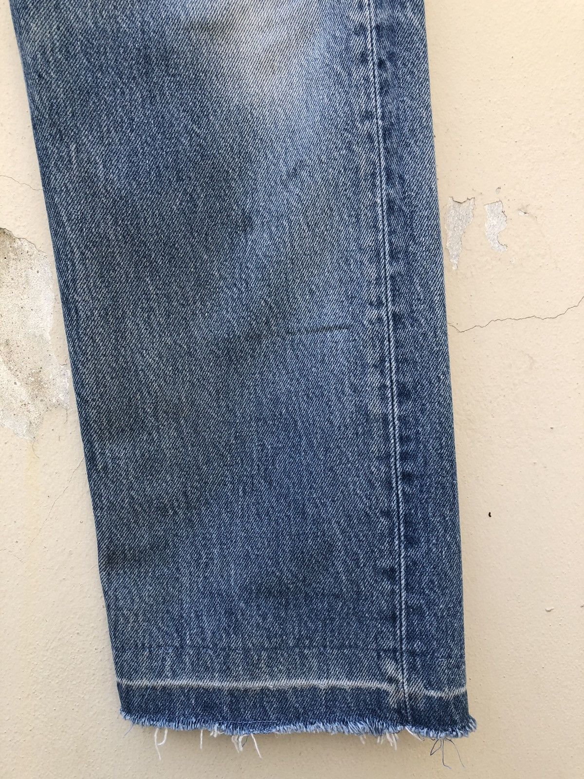 Levi's Vintage 1996 Levi’s 501 Jeans Distressed Ageing Denim Size US 30 / EU 46 - 10 Thumbnail