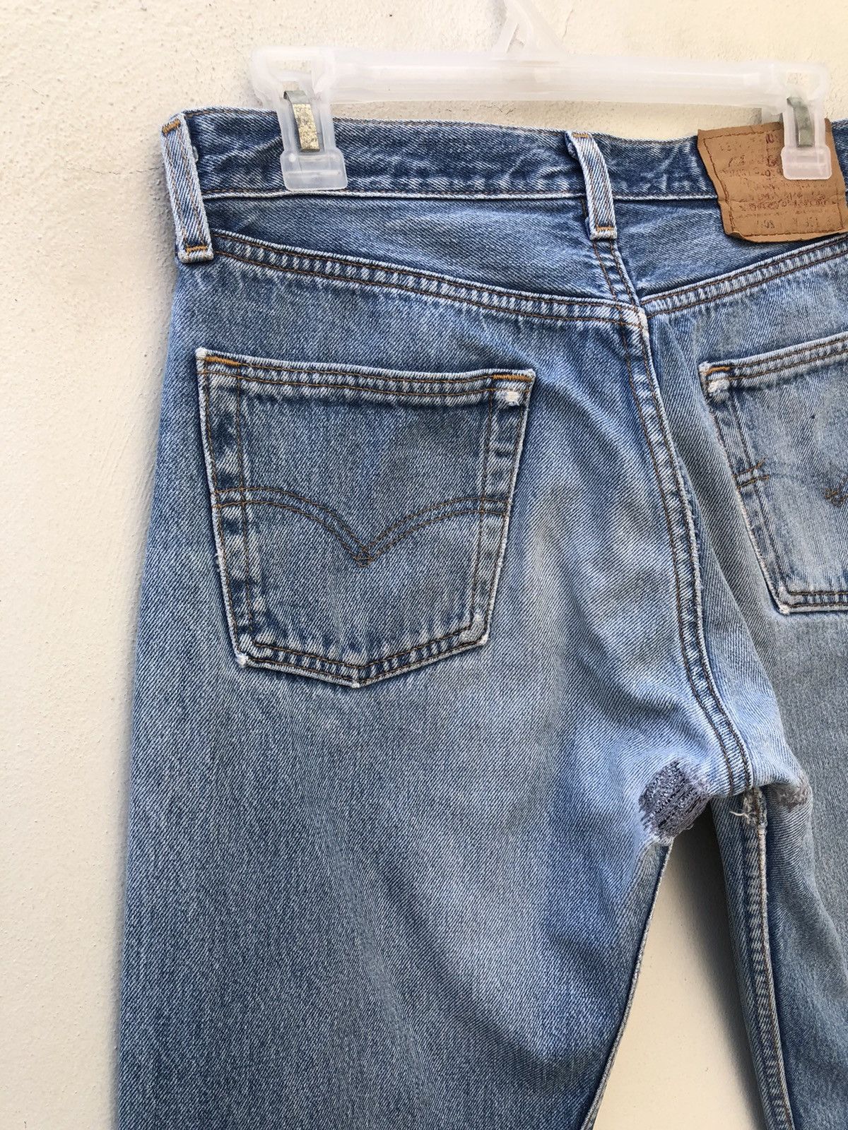 Levi's Vintage 1996 Levi’s 501 Jeans Distressed Ageing Denim Size US 30 / EU 46 - 13 Thumbnail