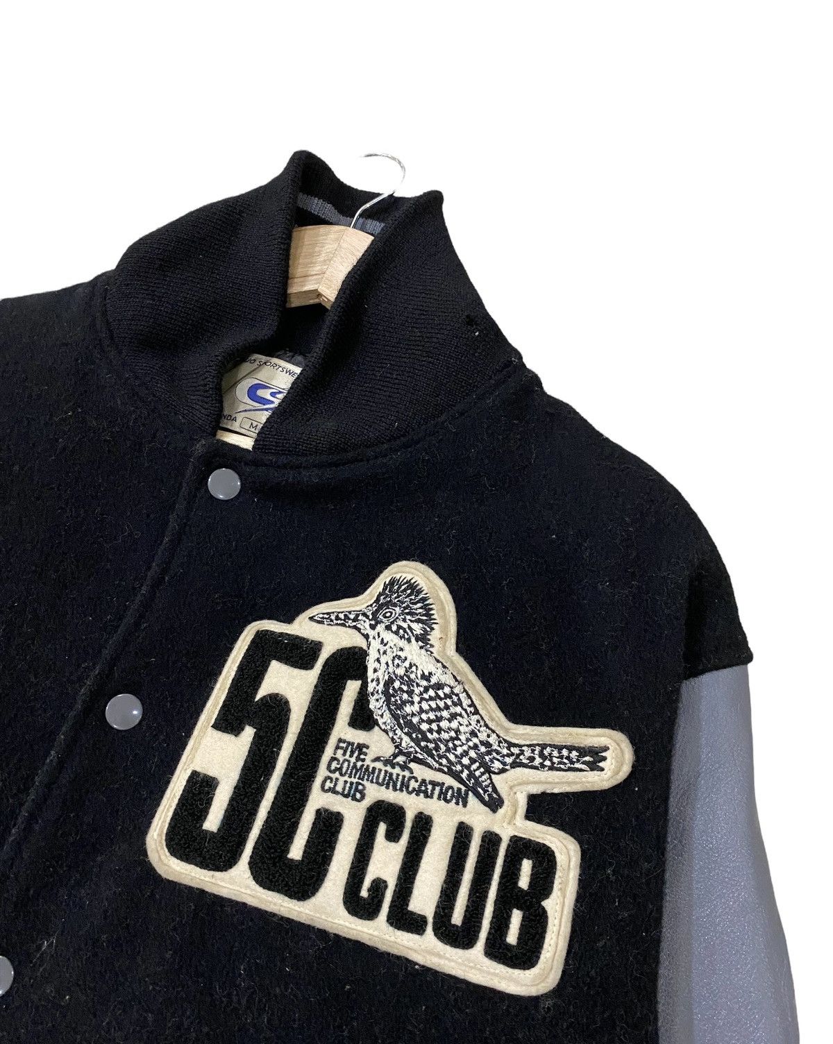 Japanese Brand 🌟 RARE VANGUARDS 5C CLUB WOOL LEATHER PATCHES VARSITY JACKET Size US M / EU 48-50 / 2 - 5 Thumbnail