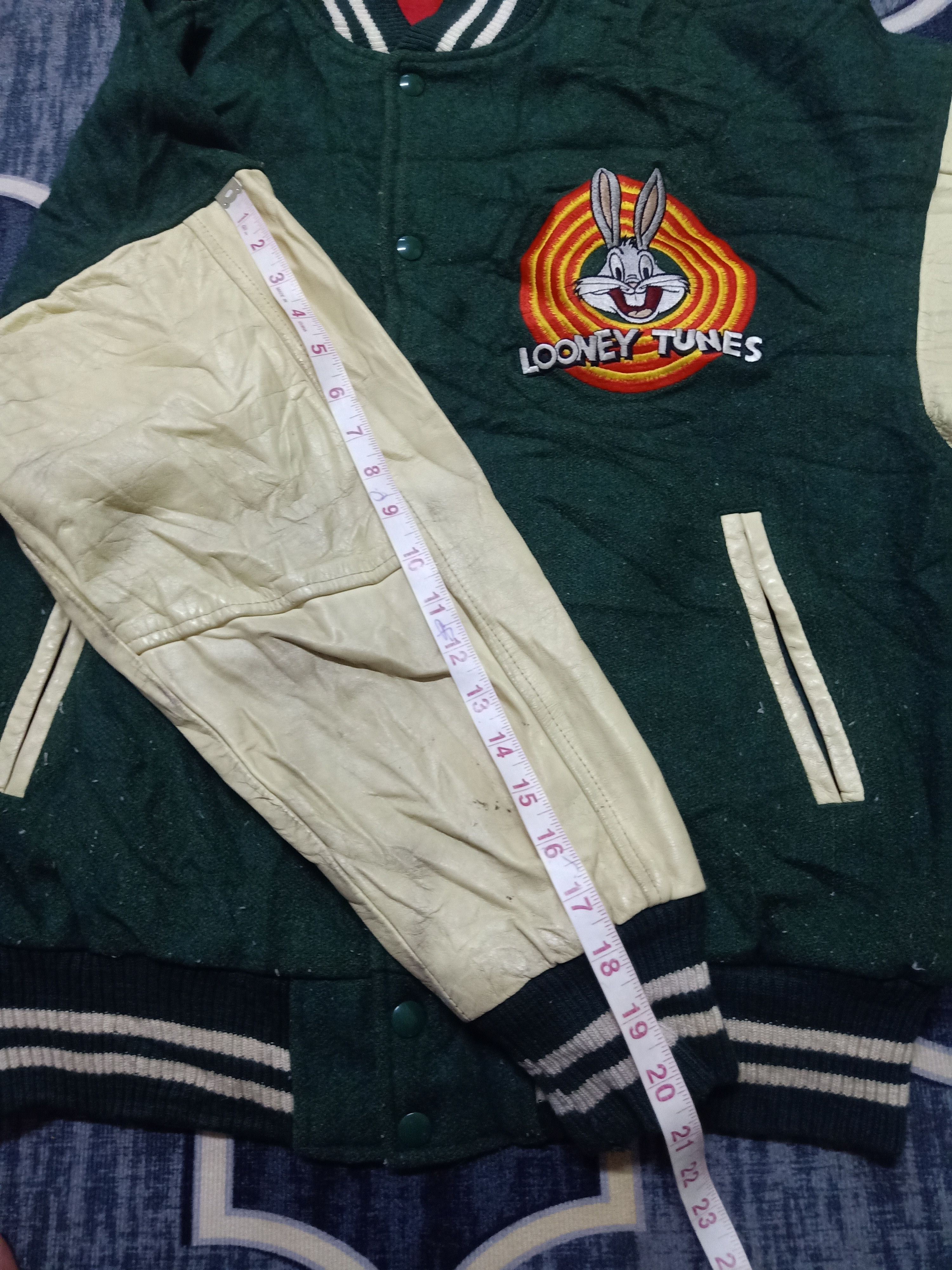 Vintage × Warner Bros Vintage Looney Tunes Bugs Bunny 50th Anniversary varsity Size US M / EU 48-50 / 2 - 6 Thumbnail
