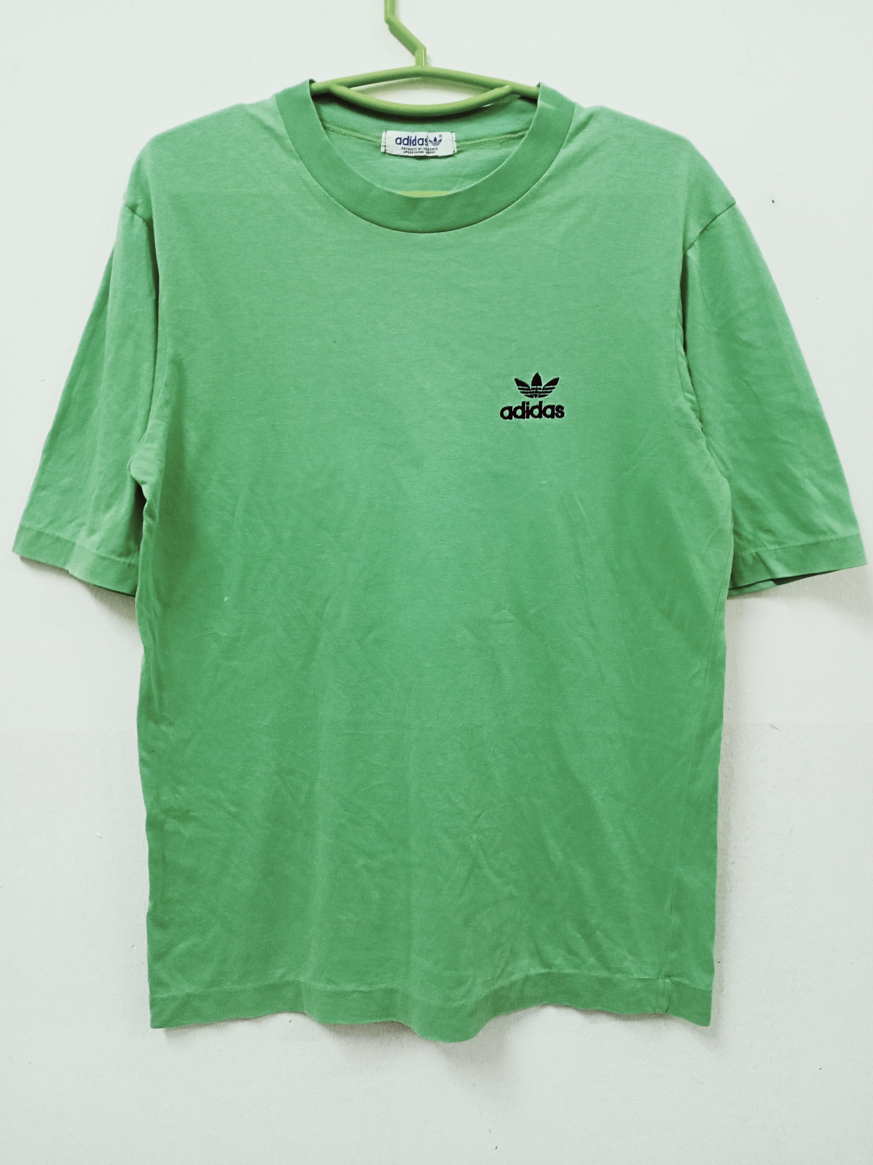 Adidas Vintage Adidas Trefoil T- shirt Size US S / EU 44-46 / 1 - 1 Thumbnail