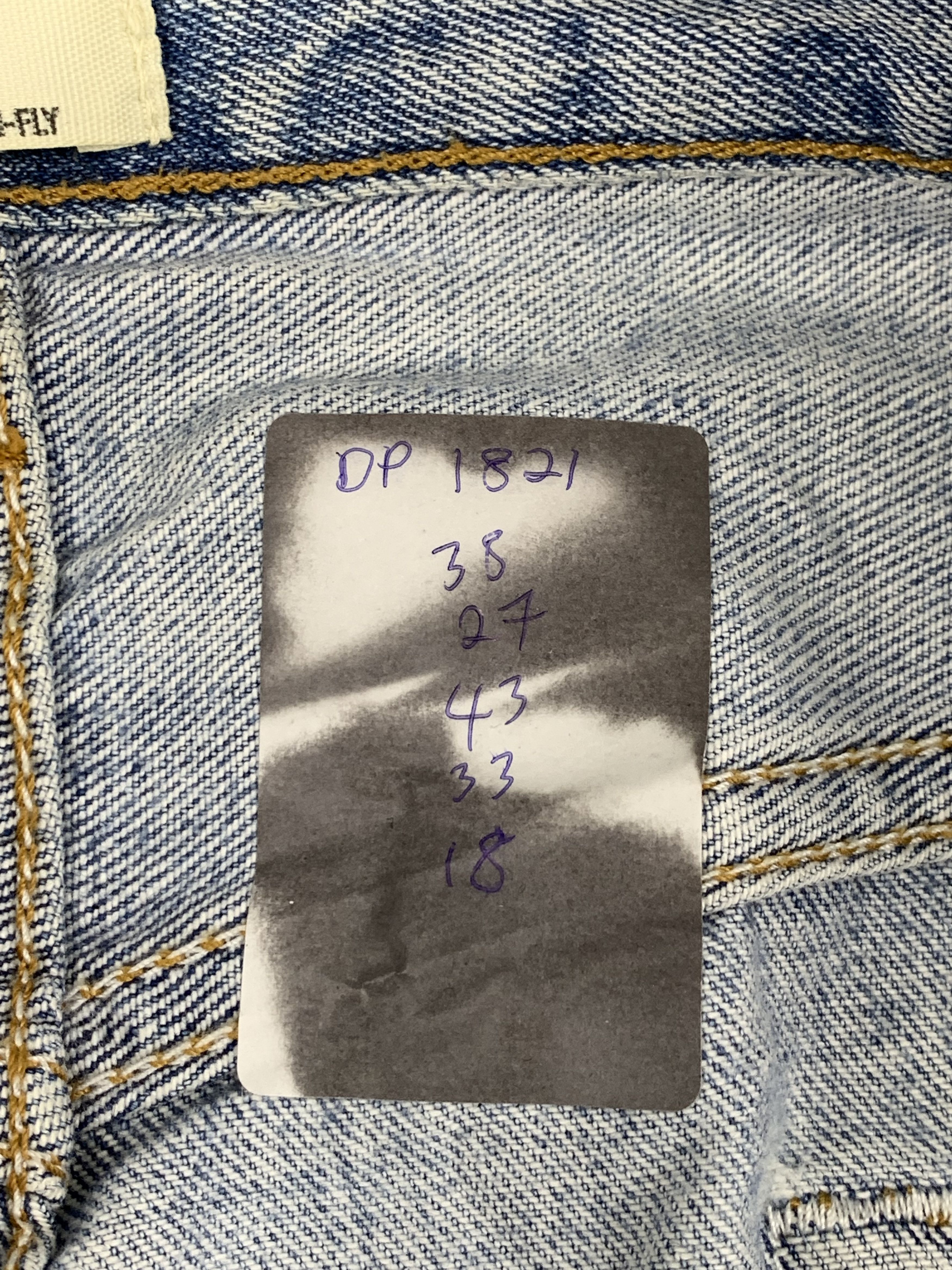 Levi's Vintage Levis 501 Light Wash Jeans DP1821 Size US 38 / EU 54 - 16 Thumbnail
