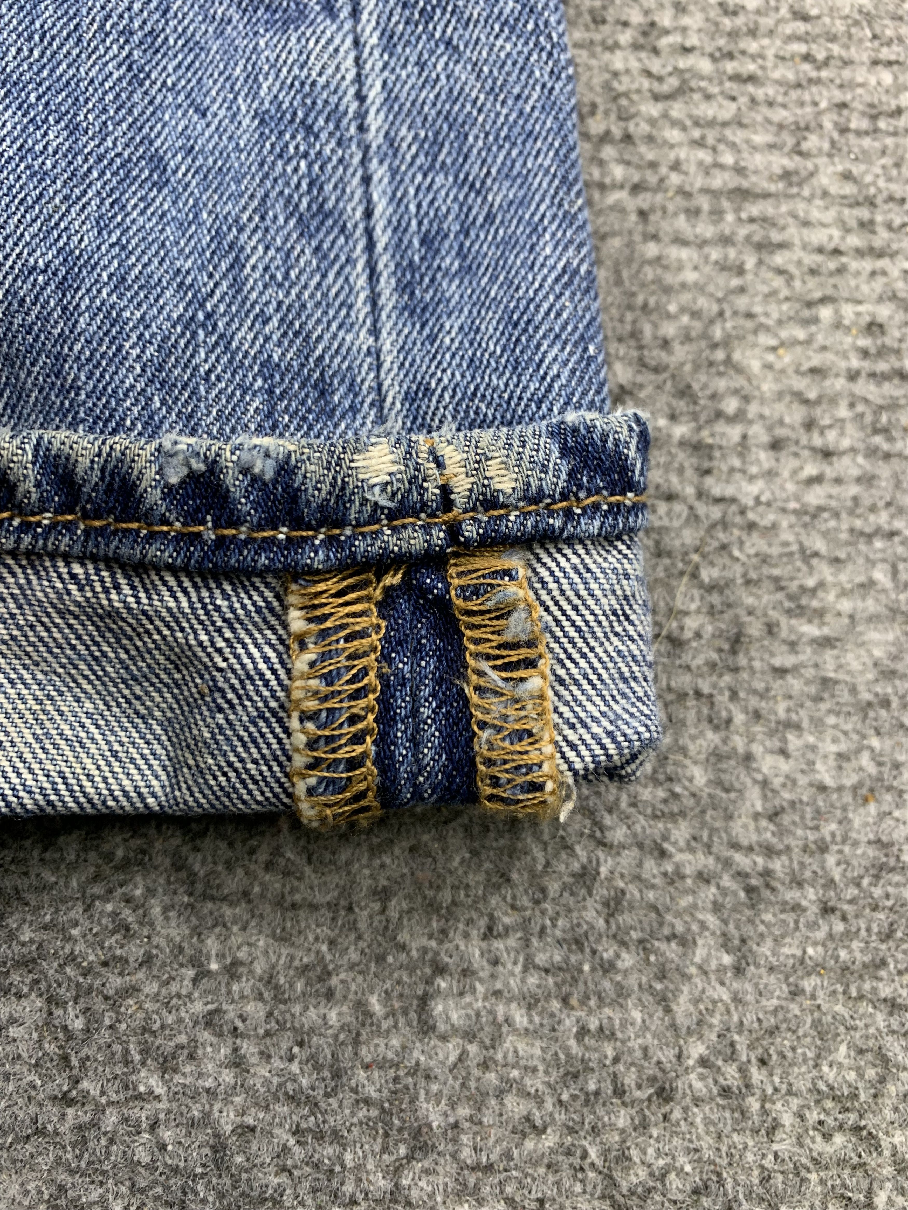 Levi's Vintage Levis 501 Light Blue Jeans DP1825 Size US 36 / EU 52 - 7 Thumbnail
