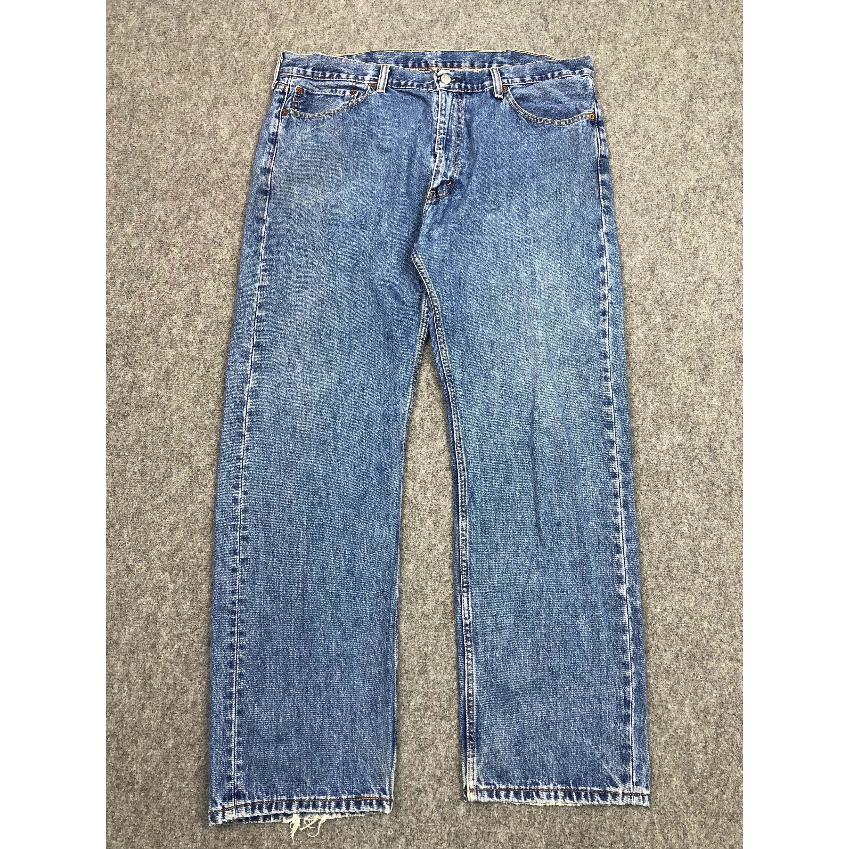 Levi's Vintage Levis Lightwash Blue Jeans DP0382 Size US 40 / EU 56 - 1 Thumbnail