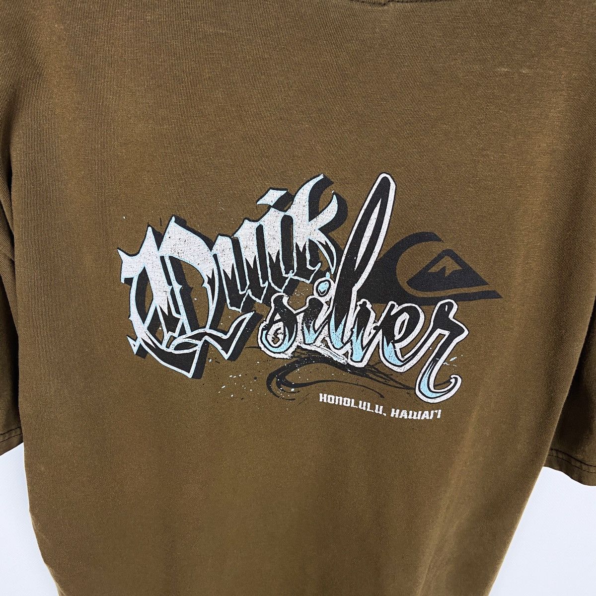 Quiksilver Vintage 90s QuikSilver Honolulu Hawaii Brown Surf tee size L Size US L / EU 52-54 / 3 - 6 Thumbnail