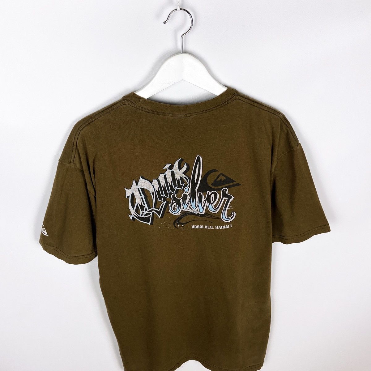 Quiksilver Vintage 90s QuikSilver Honolulu Hawaii Brown Surf tee size L Size US L / EU 52-54 / 3 - 3 Thumbnail