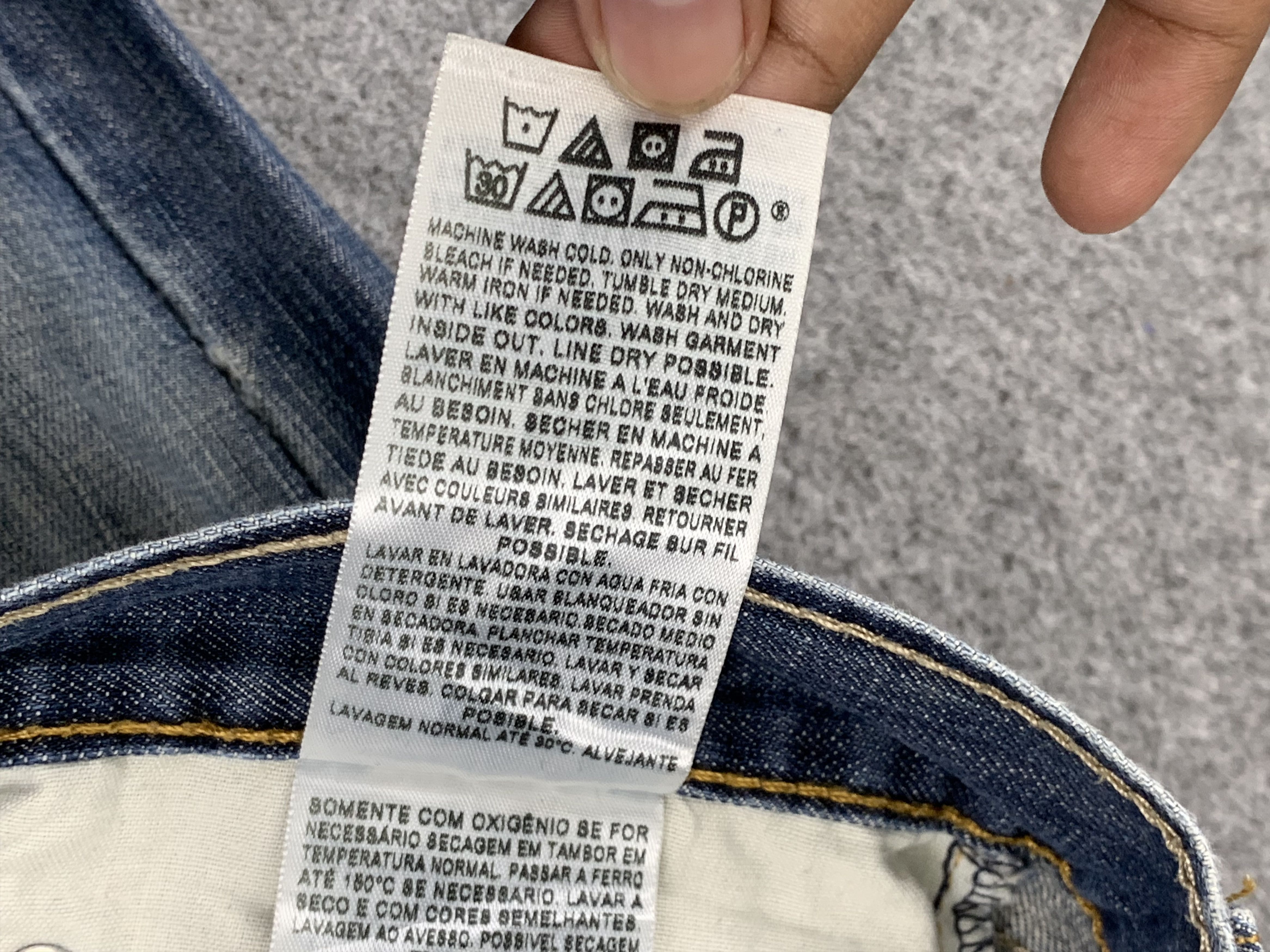 Levi's Vintage Levis 514 Faded Blue Jeans DP1833 Size US 39 - 9 Thumbnail