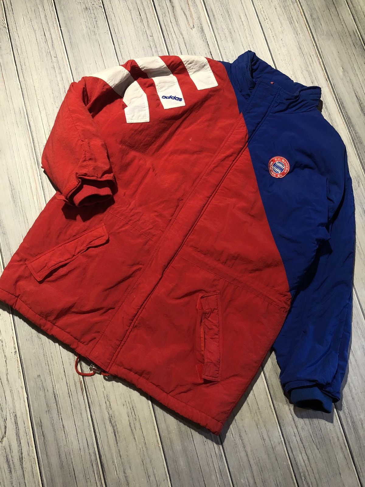 Adidas Vintage Adidas Bayern Munich Football Soccer Coat Jacket 90s Size US L / EU 52-54 / 3 - 1 Thumbnail