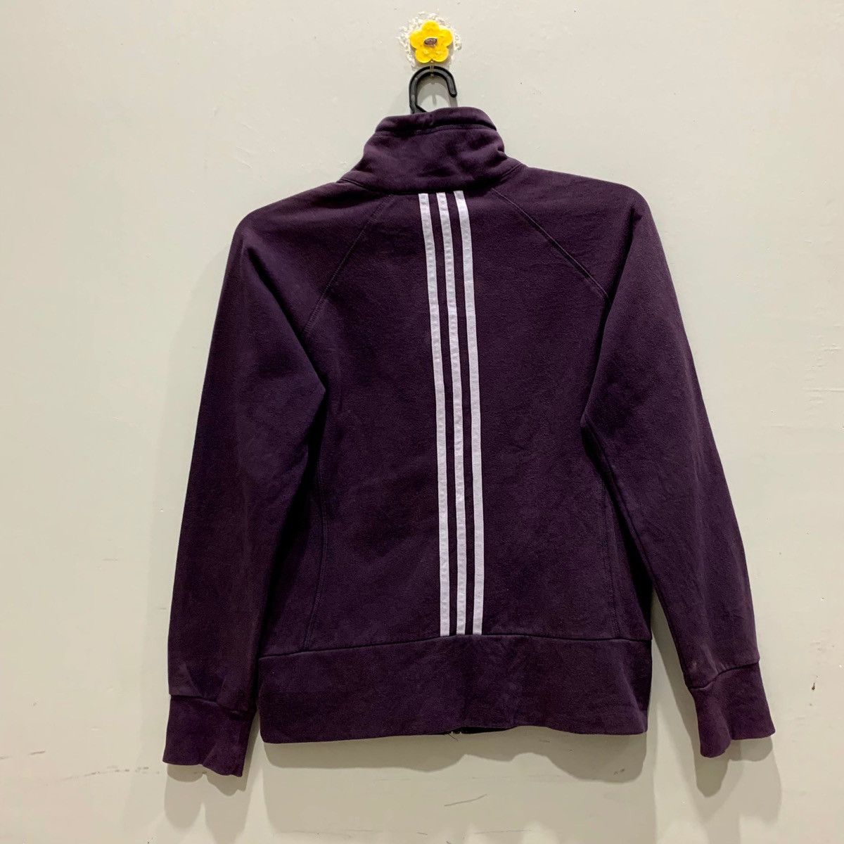 Adidas ADIDAS sweatshirt Fits Size M Size US M / EU 48-50 / 2 - 7 Thumbnail