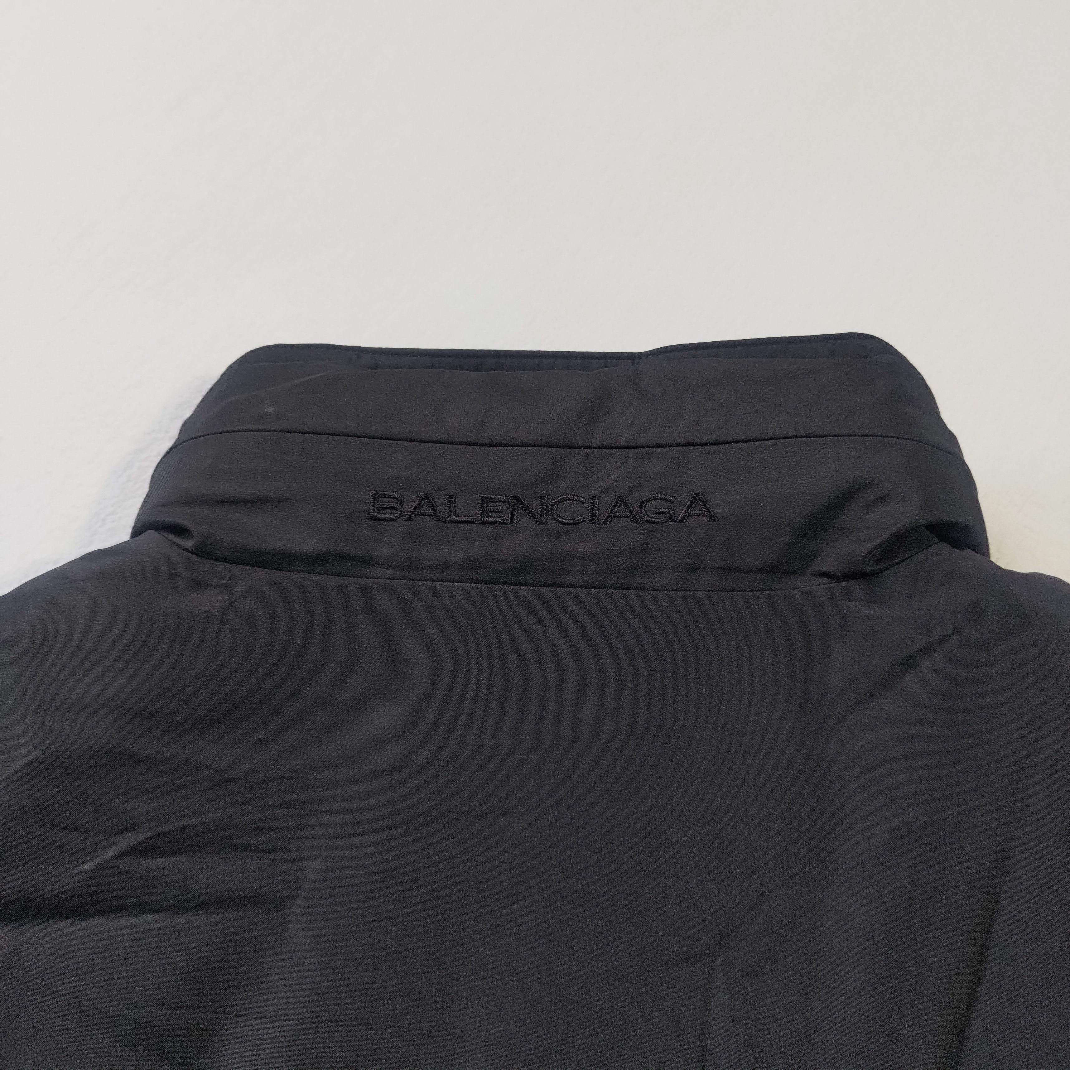 Balenciaga Packable Hood with Goose Down Inner Lining Size US XL / EU 56 / 4 - 6 Thumbnail