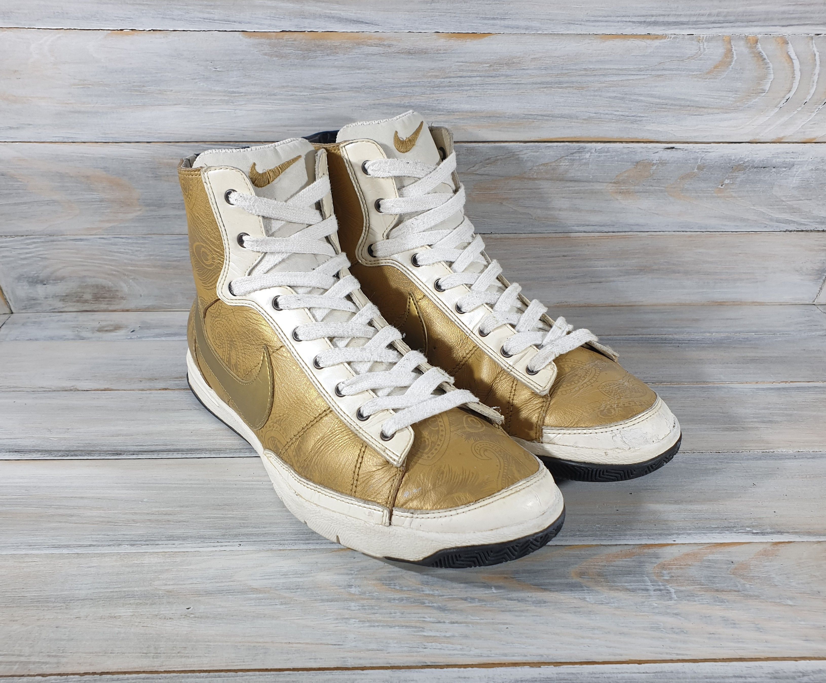 Nike Vintage Nike Blazer Mid Plus Granite & Metallic Gold Womens Size US 7 / IT 37 - 15 Thumbnail