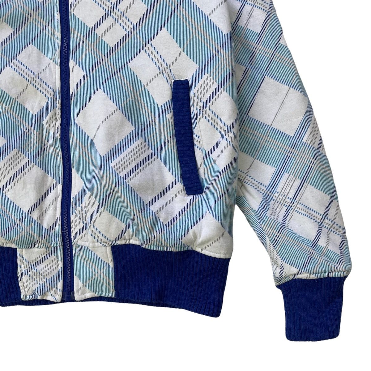 Gotcha Vintage Gotcha Zipper Hoodies Size M Size US M / EU 48-50 / 2 - 4 Thumbnail