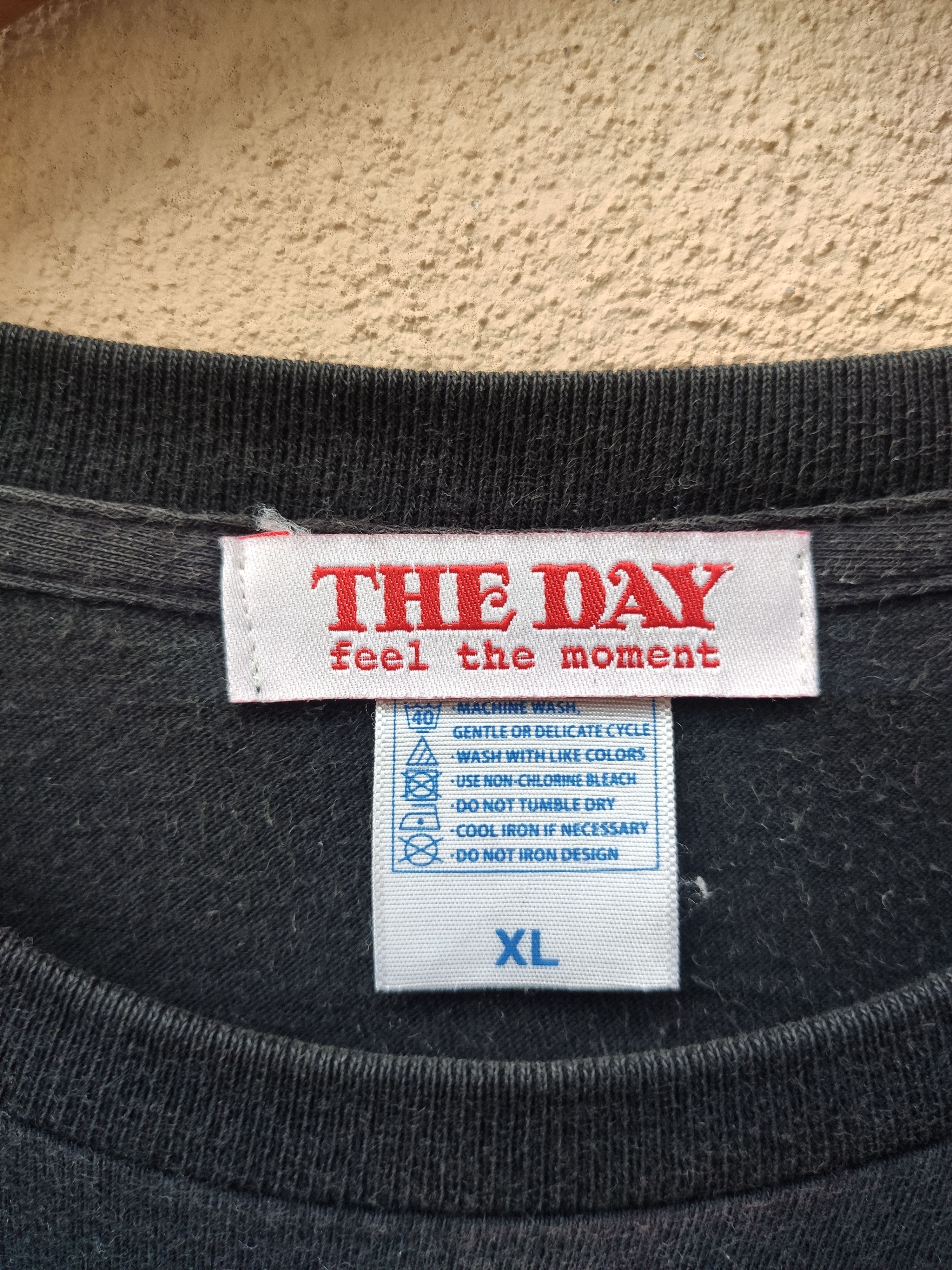 Japanese Brand 🔥 The Day feel the moment t shirt sexy girl Size US L / EU 52-54 / 3 - 6 Thumbnail