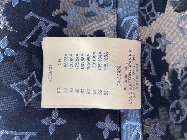 Louis Vuitton Tapestry Monogram Windbreaker In Blue - clothing &  accessories - by owner - apparel sale - craigslist