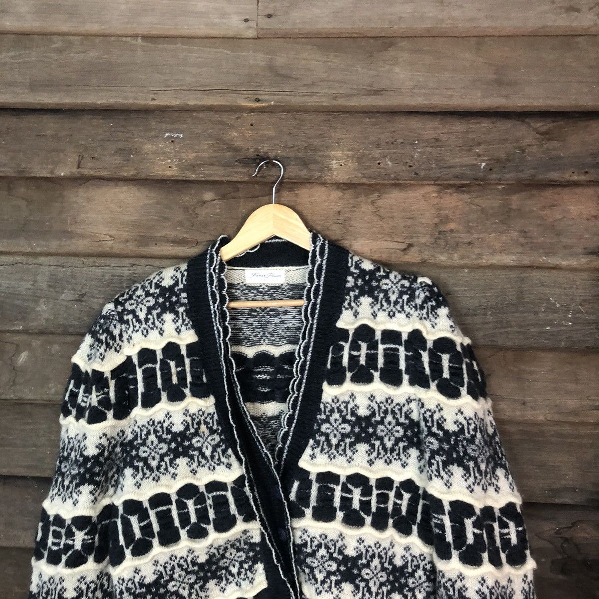 Aran Isles Knitwear Feirst Plum White mohair shaggy knitwear Cardigan #H344 Size US M / EU 48-50 / 2 - 2 Thumbnail