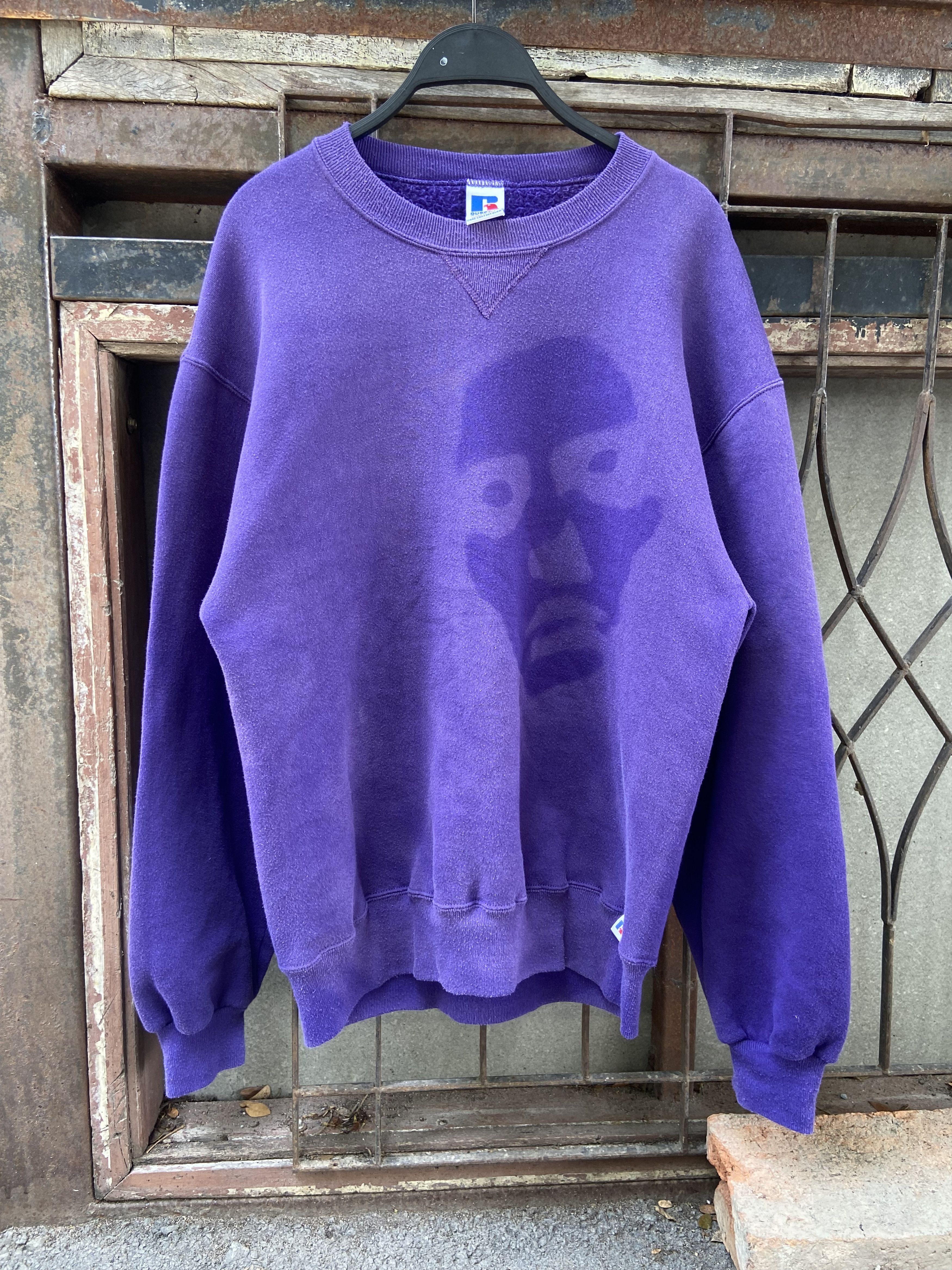 90's RUSSELL SUN FADED Face SWEATSHIRT