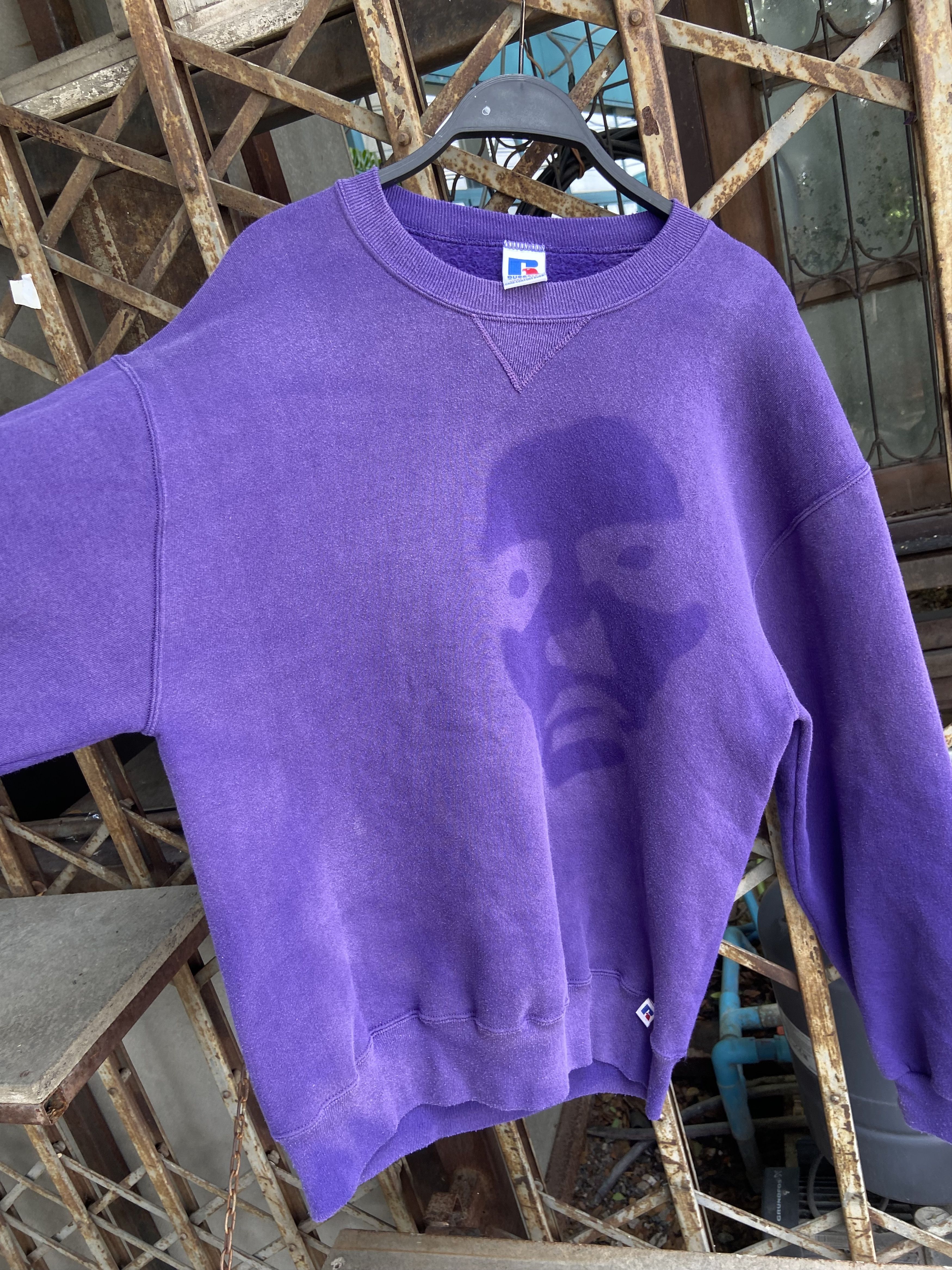 90's RUSSELL SUN FADED Face SWEATSHIRT
