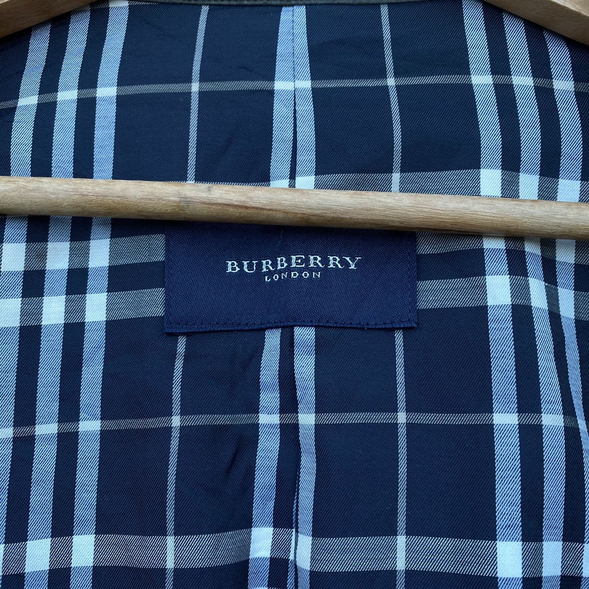Burberry Rare Burberry London Artificial Leather Button Ups Jacket Size US L / EU 52-54 / 3 - 12 Thumbnail