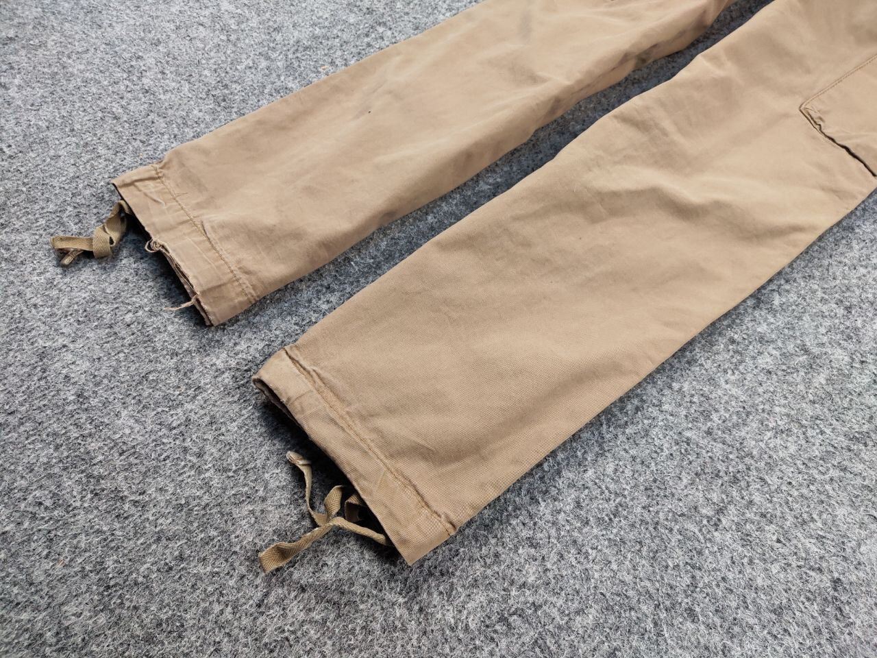 Carhartt Vintage Carhartt Wip Beige Cargo Thrift Pants Travis Style Size US 32 / EU 48 - 5 Thumbnail