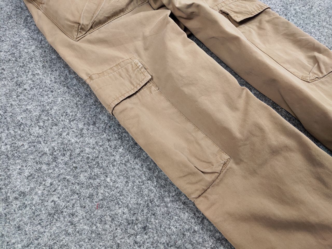 Carhartt Vintage Carhartt Wip Beige Cargo Thrift Pants Travis Style Size US 32 / EU 48 - 9 Thumbnail