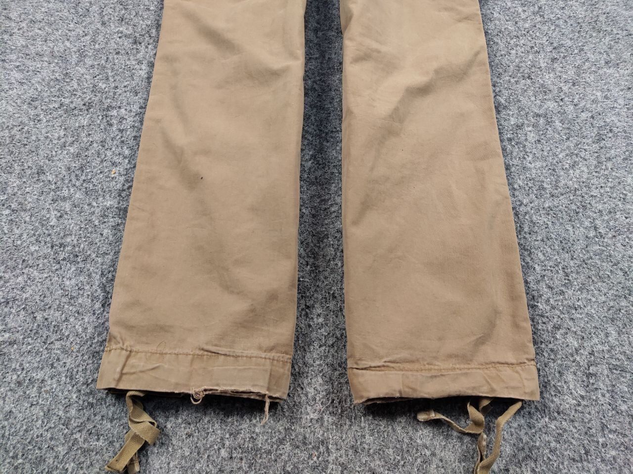Carhartt Vintage Carhartt Wip Beige Cargo Thrift Pants Travis Style Size US 32 / EU 48 - 7 Thumbnail