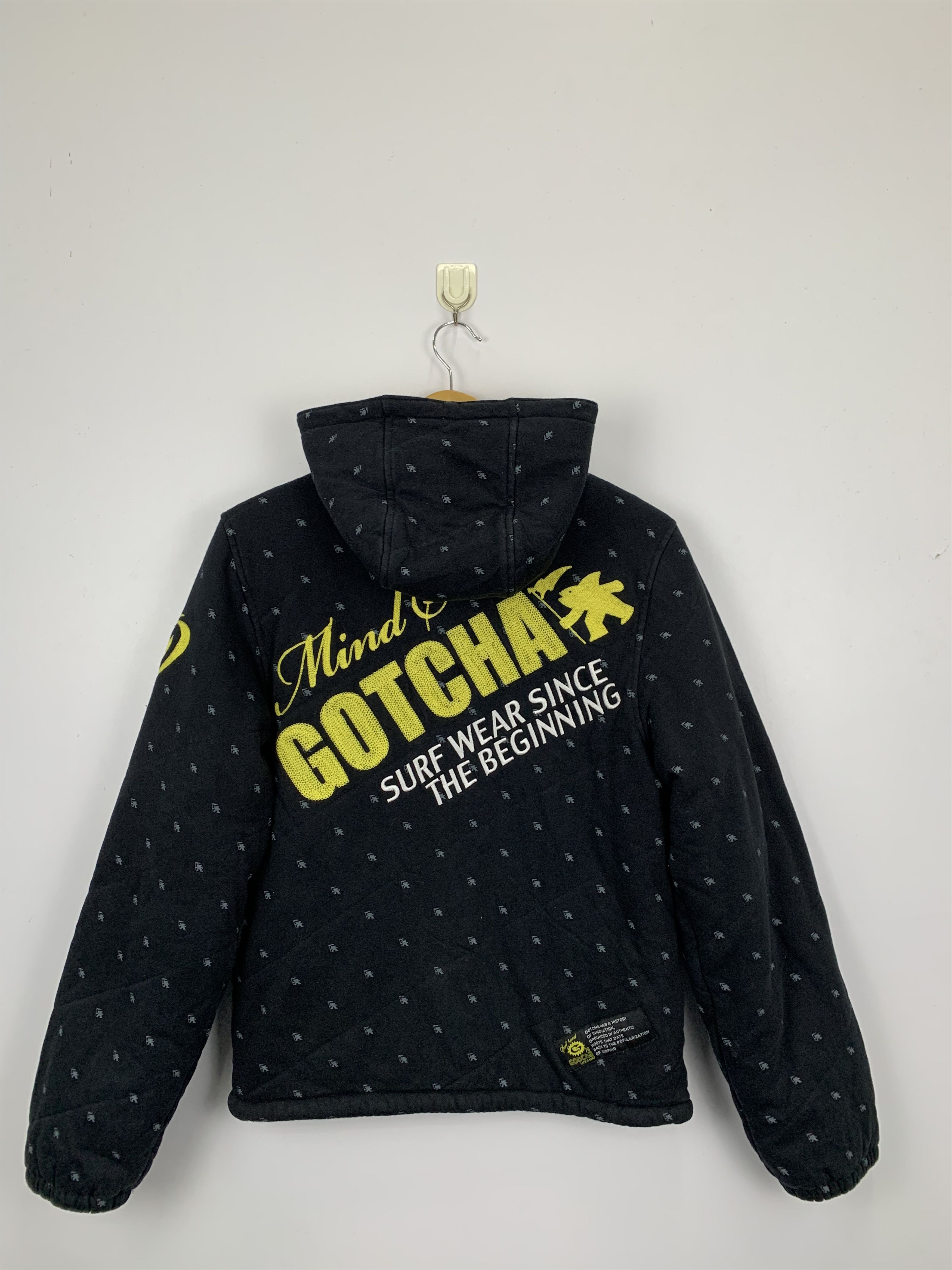 Vintage Vintage Gotcha Hoodie Puffer Jacket J0824 Size US M / EU 48-50 / 2 - 10 Thumbnail