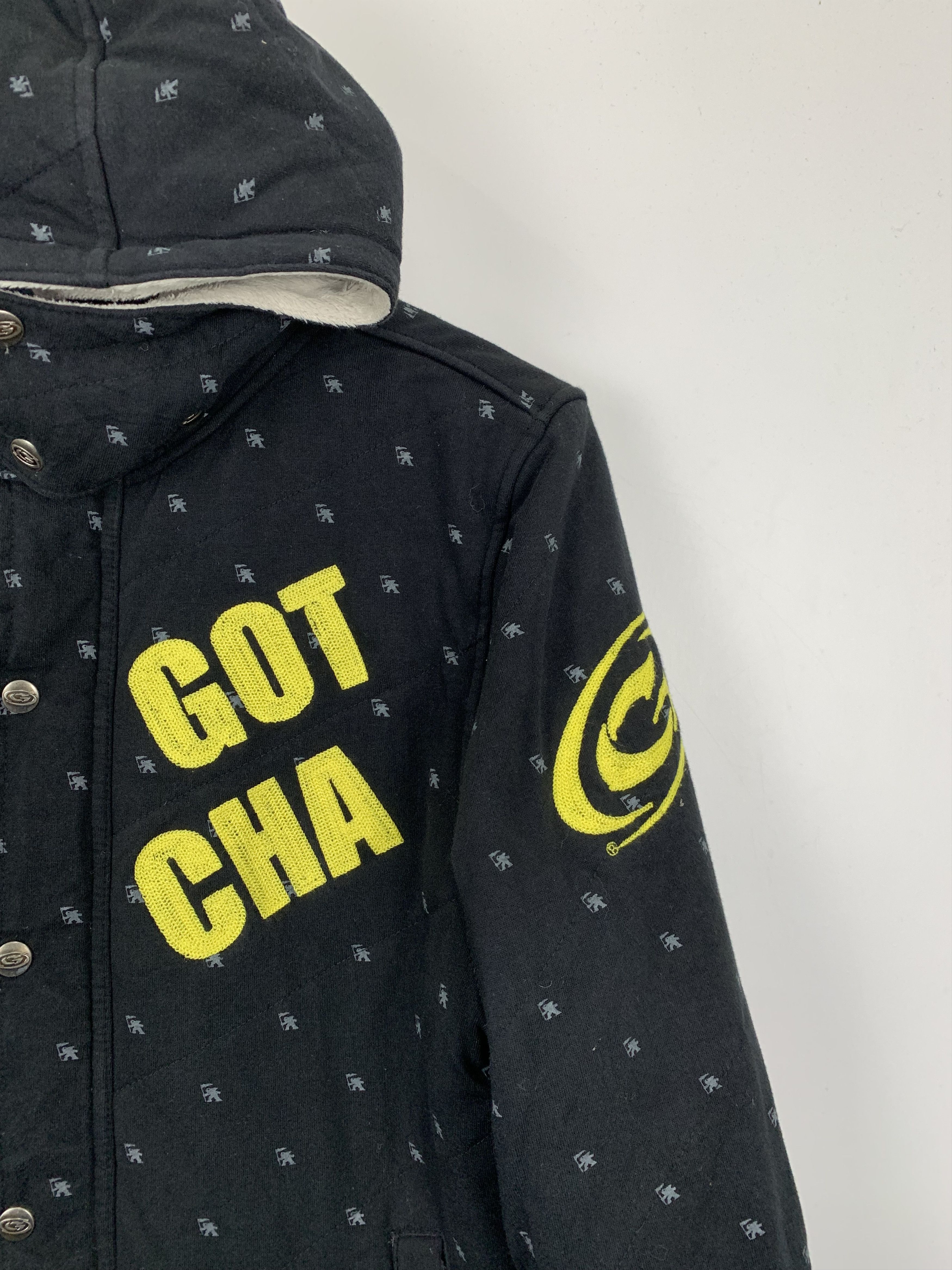 Vintage Vintage Gotcha Hoodie Puffer Jacket J0824 Size US M / EU 48-50 / 2 - 3 Thumbnail