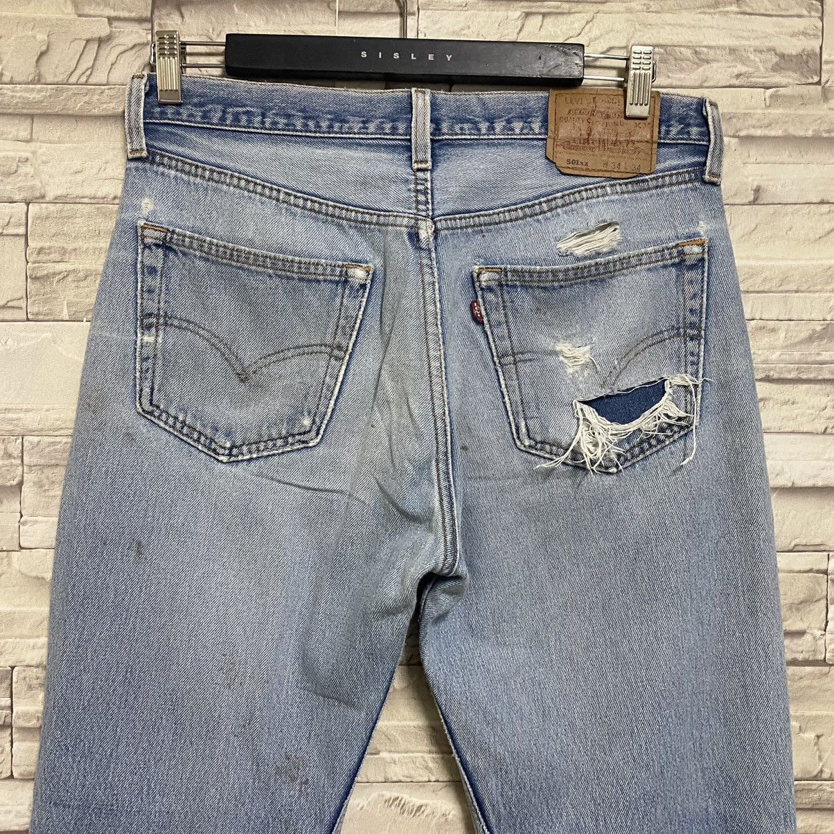 Levi's Vintage Levis 501xx Archive Grunge Jeans Distress 32x31 Size US 32 / EU 48 - 11 Thumbnail