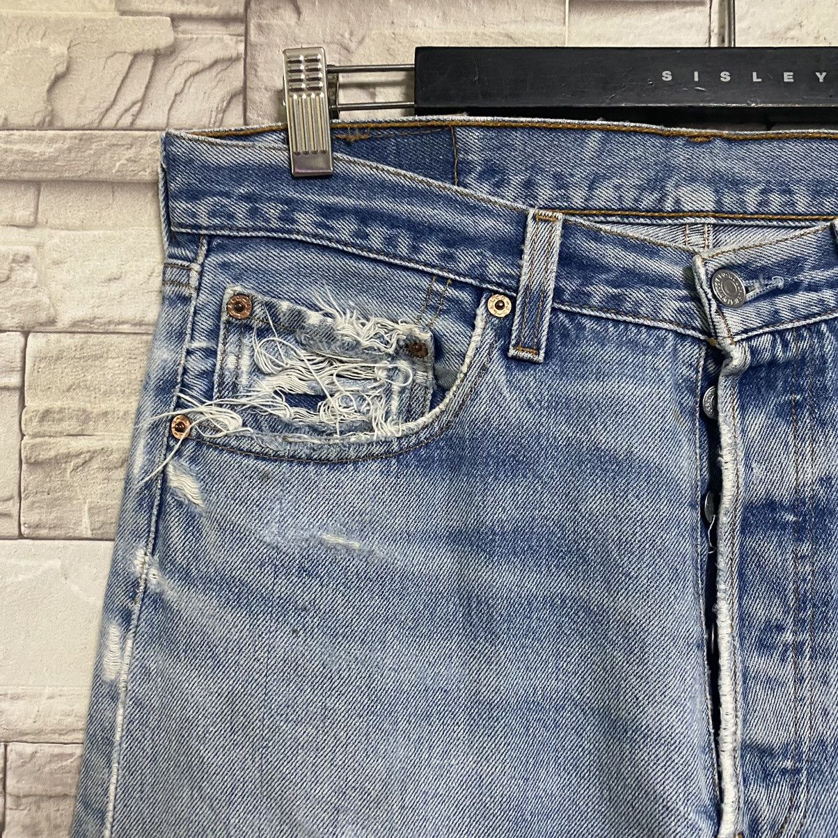 Levi's Vintage Levis 501xx Archive Grunge Jeans Distress 32x31 Size US 32 / EU 48 - 5 Thumbnail