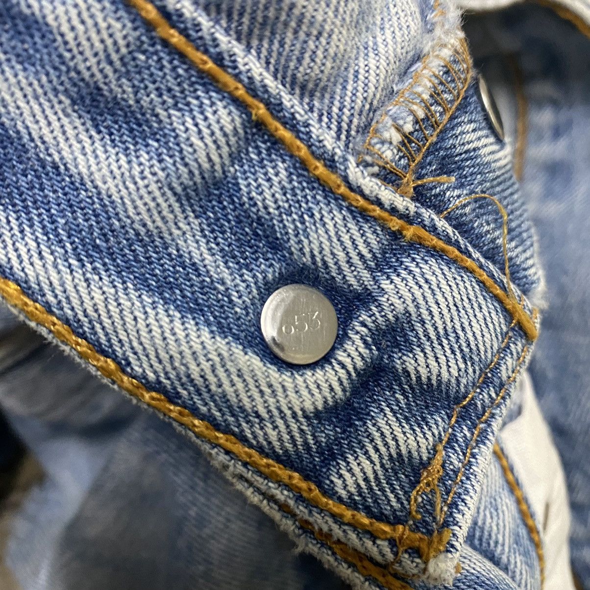 Levi's Vintage Levis 501xx Archive Grunge Jeans Distress 32x31 Size US 32 / EU 48 - 17 Thumbnail