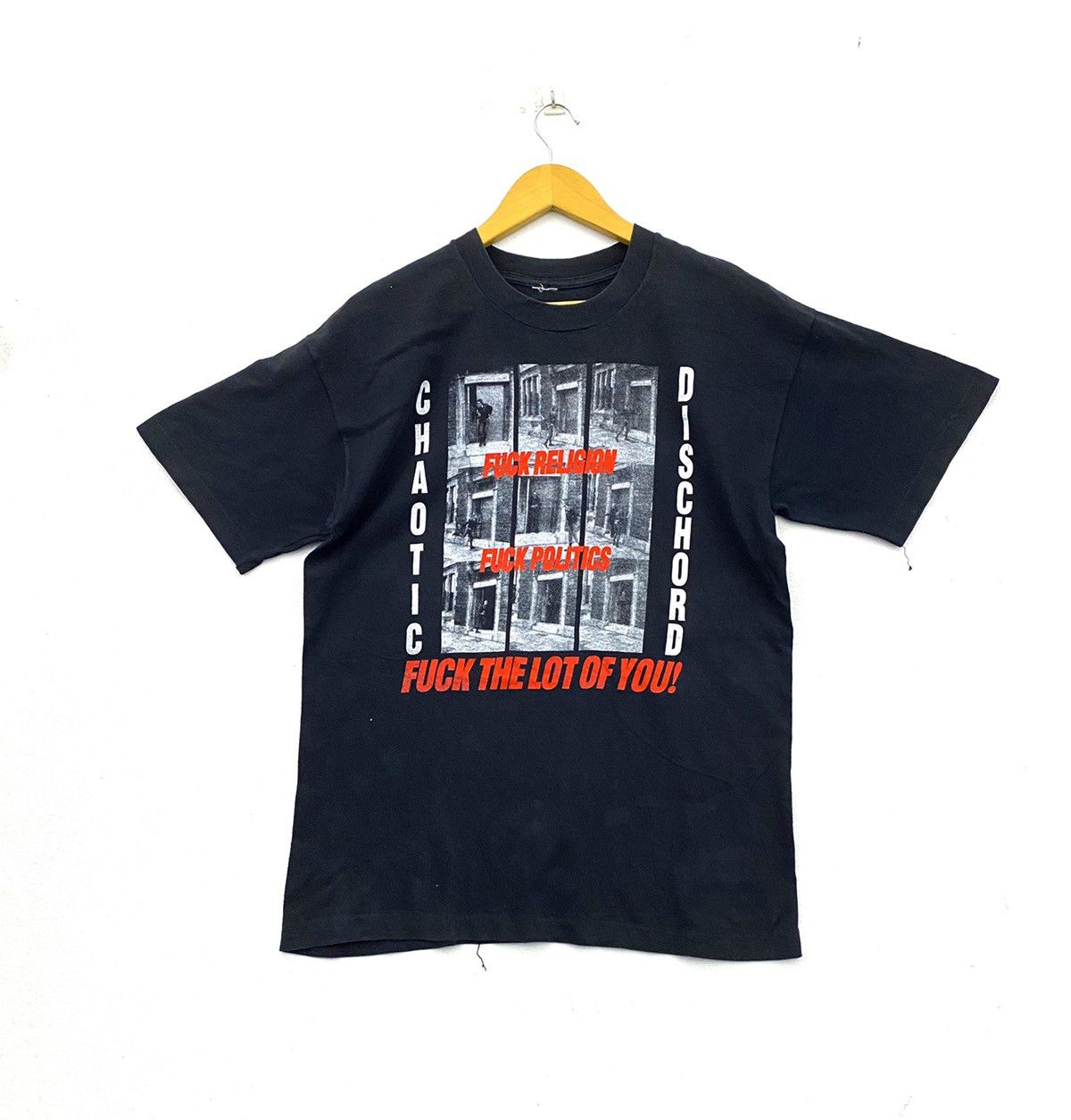 Band Tees vintage 90s CHAOTIC DISCHORD hardcore punk rare t-shirts Size US L / EU 52-54 / 3 - 1 Thumbnail
